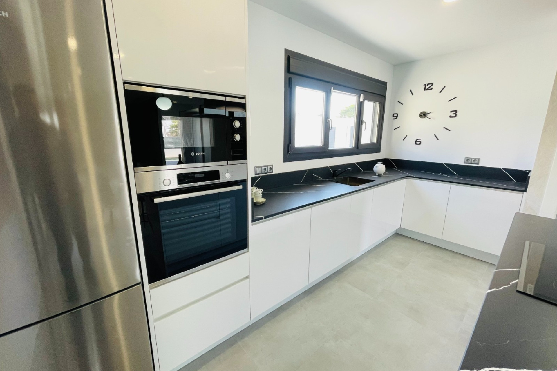 Nowy budynek - Villa - Torrevieja - torrevieja