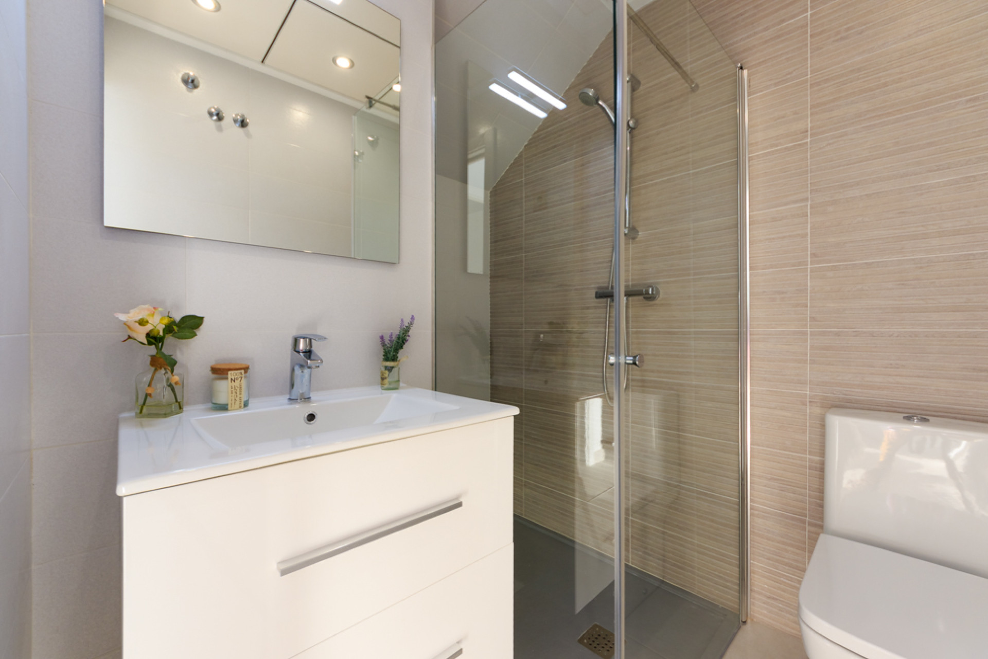 Obra nueva - Adosado - Pilar de la Horadada