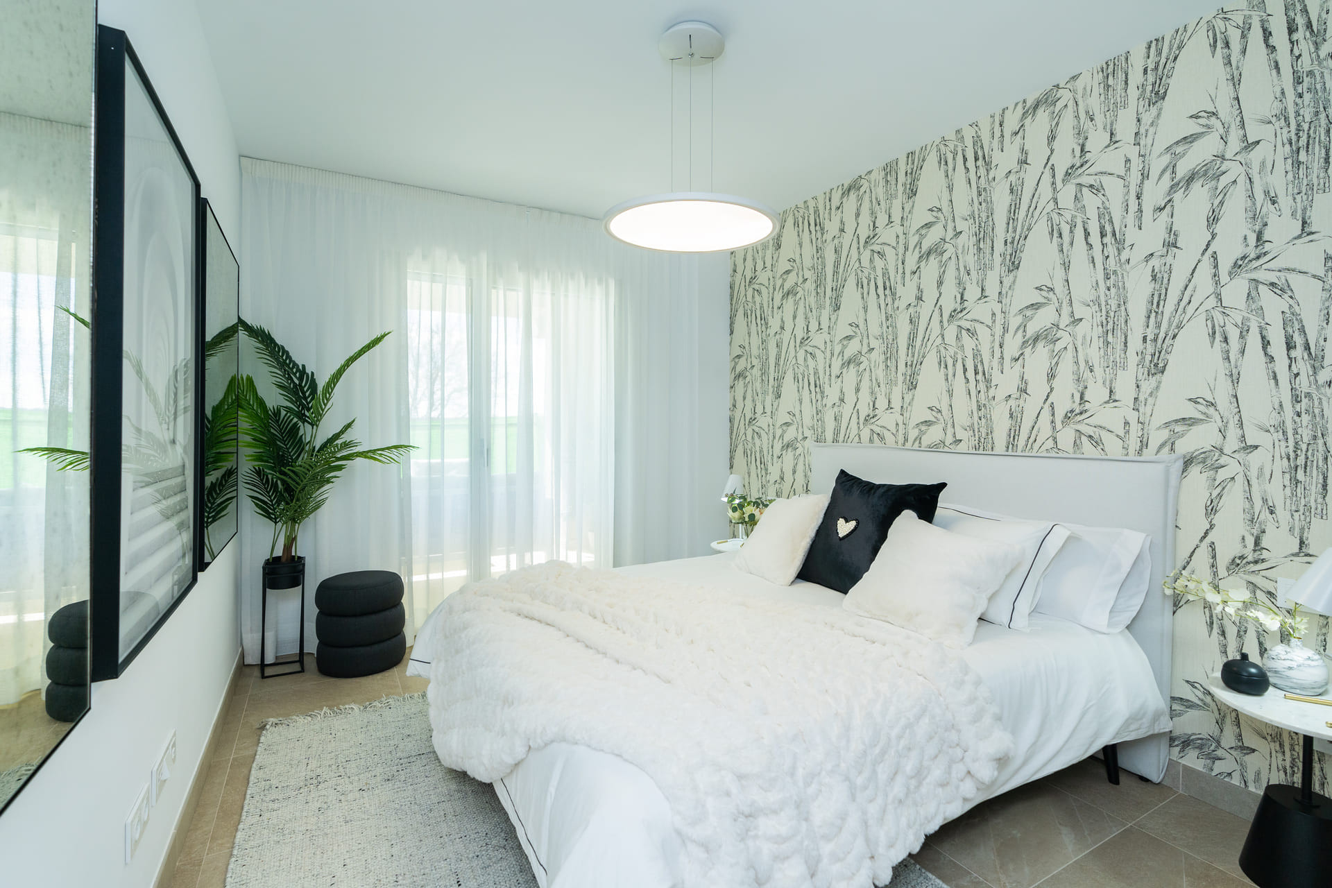 Obra nueva - Apartamento / piso - Estepona