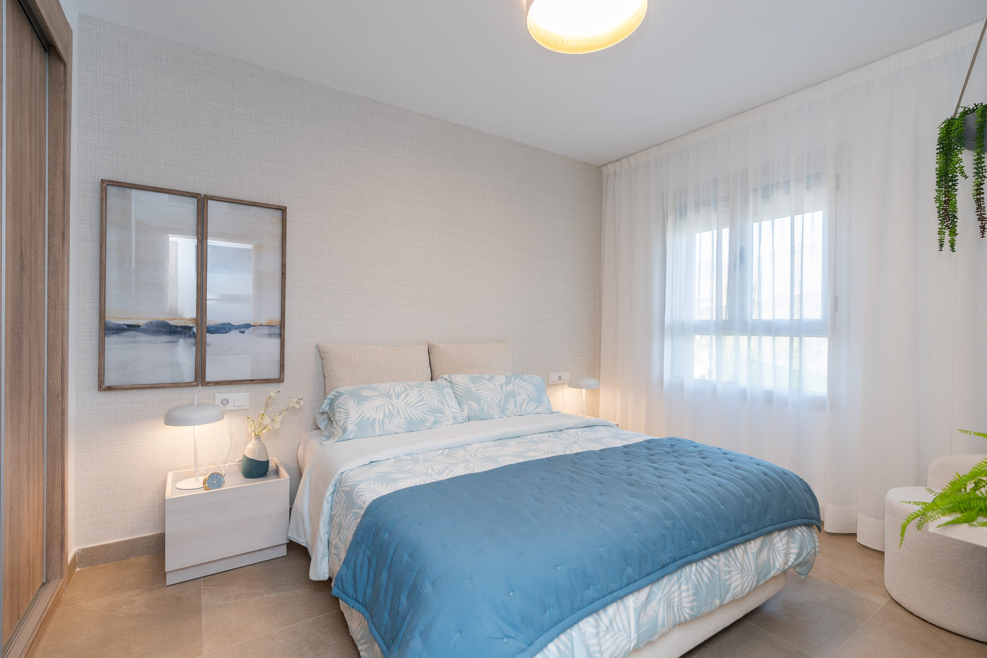 Obra nueva - Apartamento / piso - Estepona