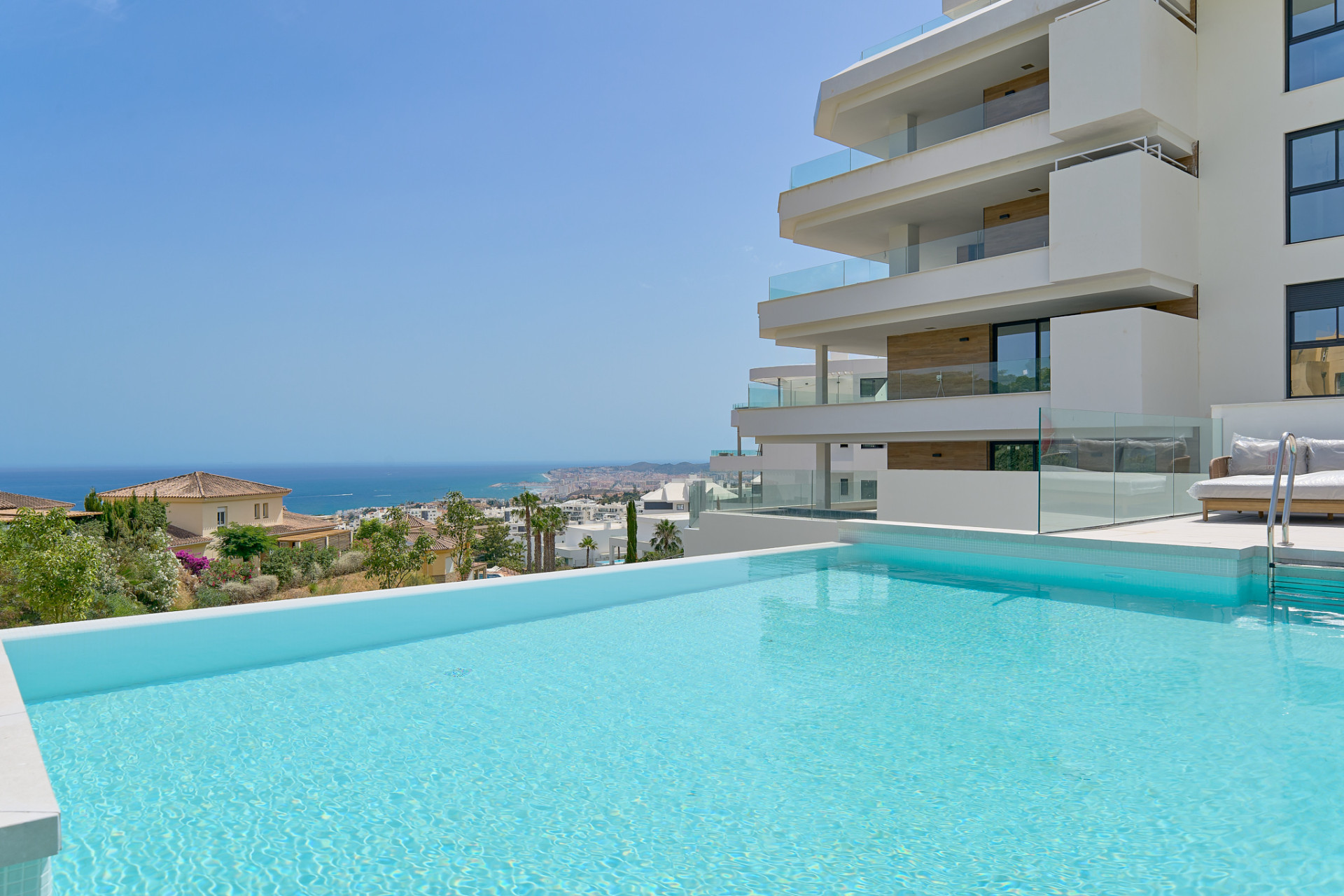 Obra nueva - Apartamento / piso - Fuengirola