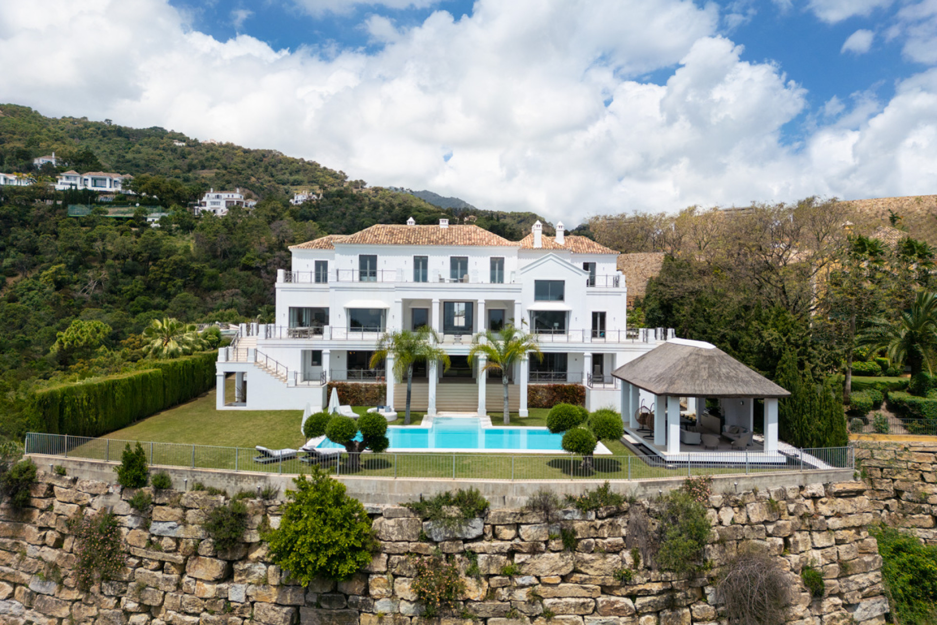Obra nueva - Villa - Benahavis - Benahavís