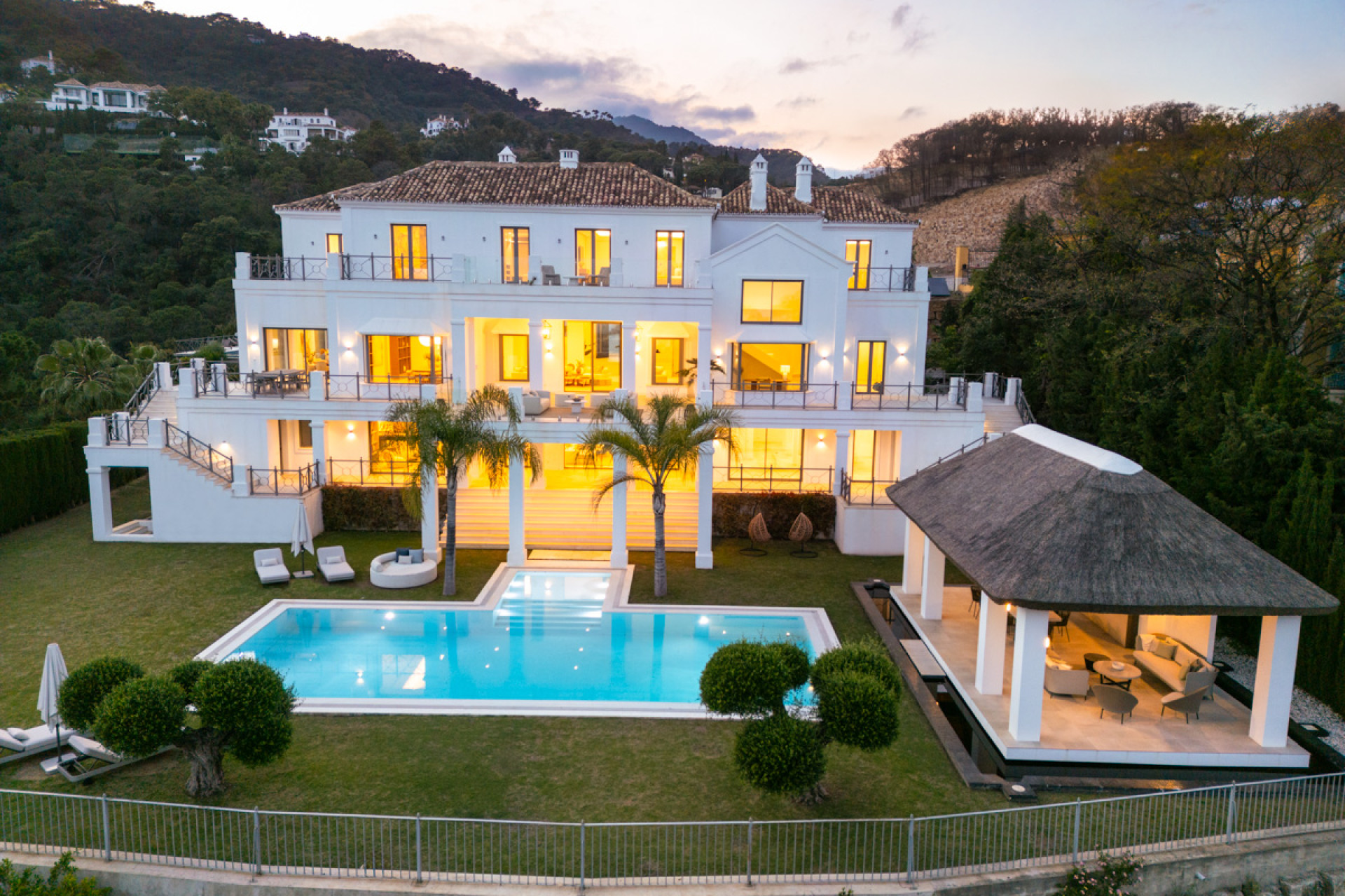 Obra nueva - Villa - Benahavis - Benahavís