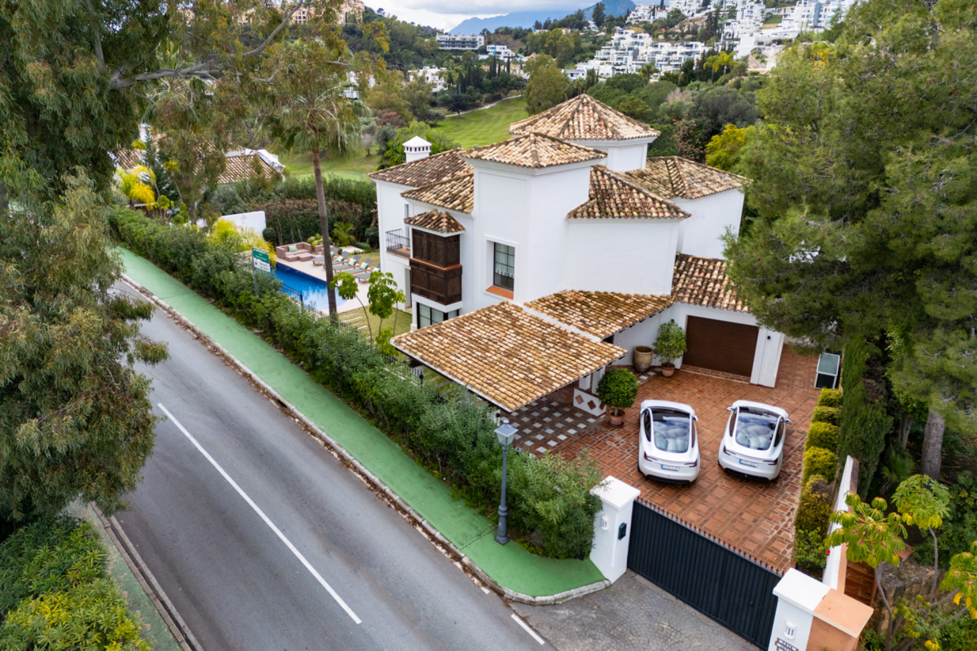 Obra nueva - Villa - Benahavis - Benahavís