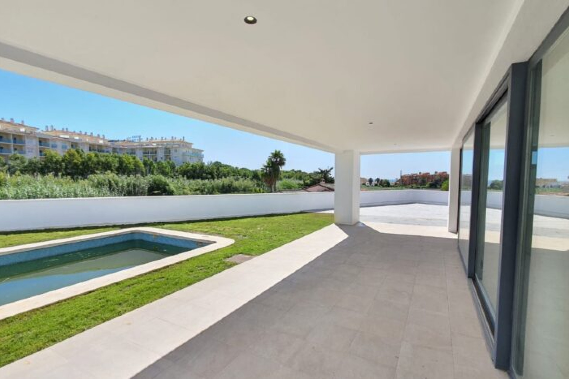 Obra nueva - Villa - Manilva