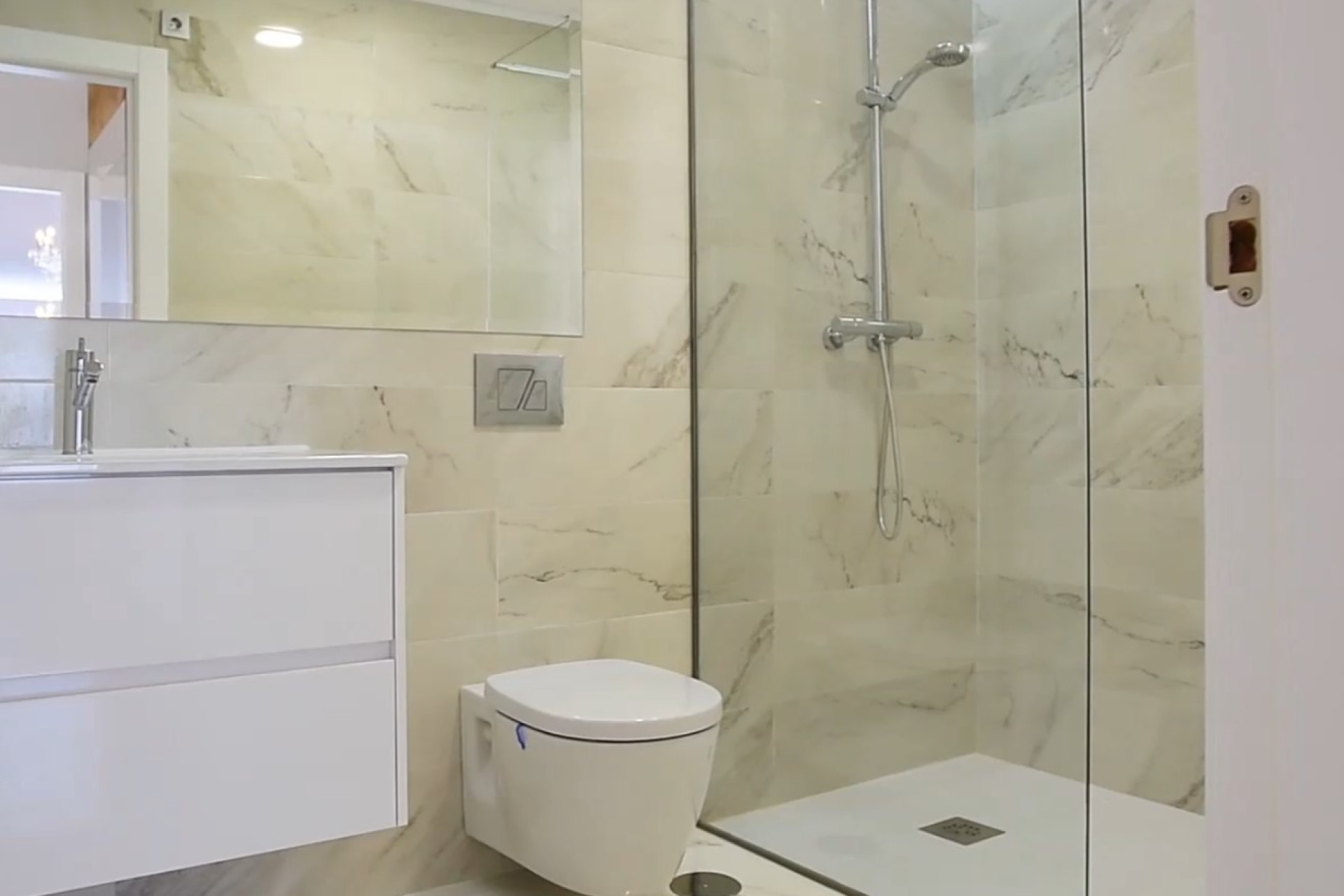 Obra nueva - Villa - Orihuela Costa