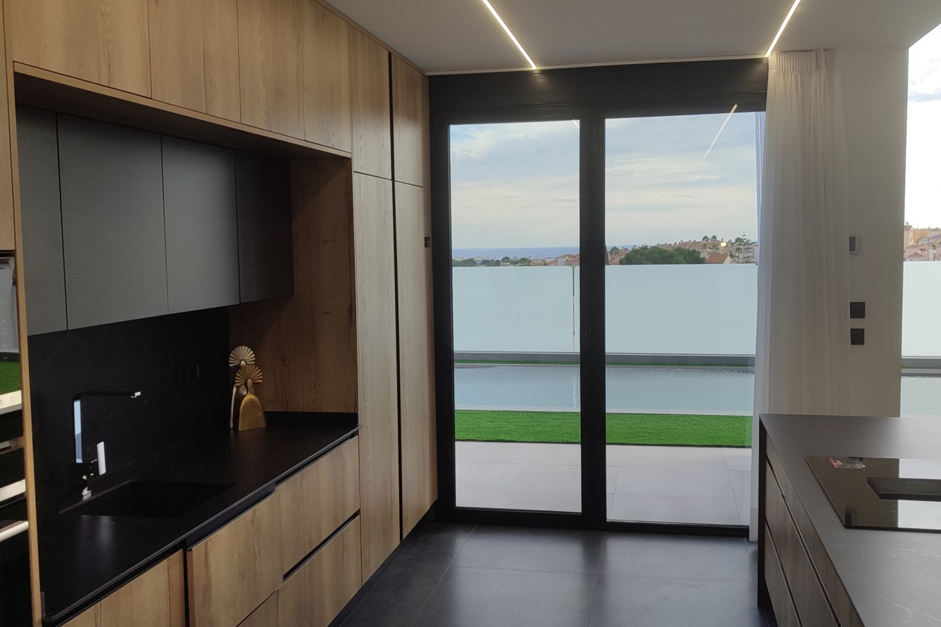 Obra nueva - Villa - Torrevieja - Los Balcones - Los Altos del Edén