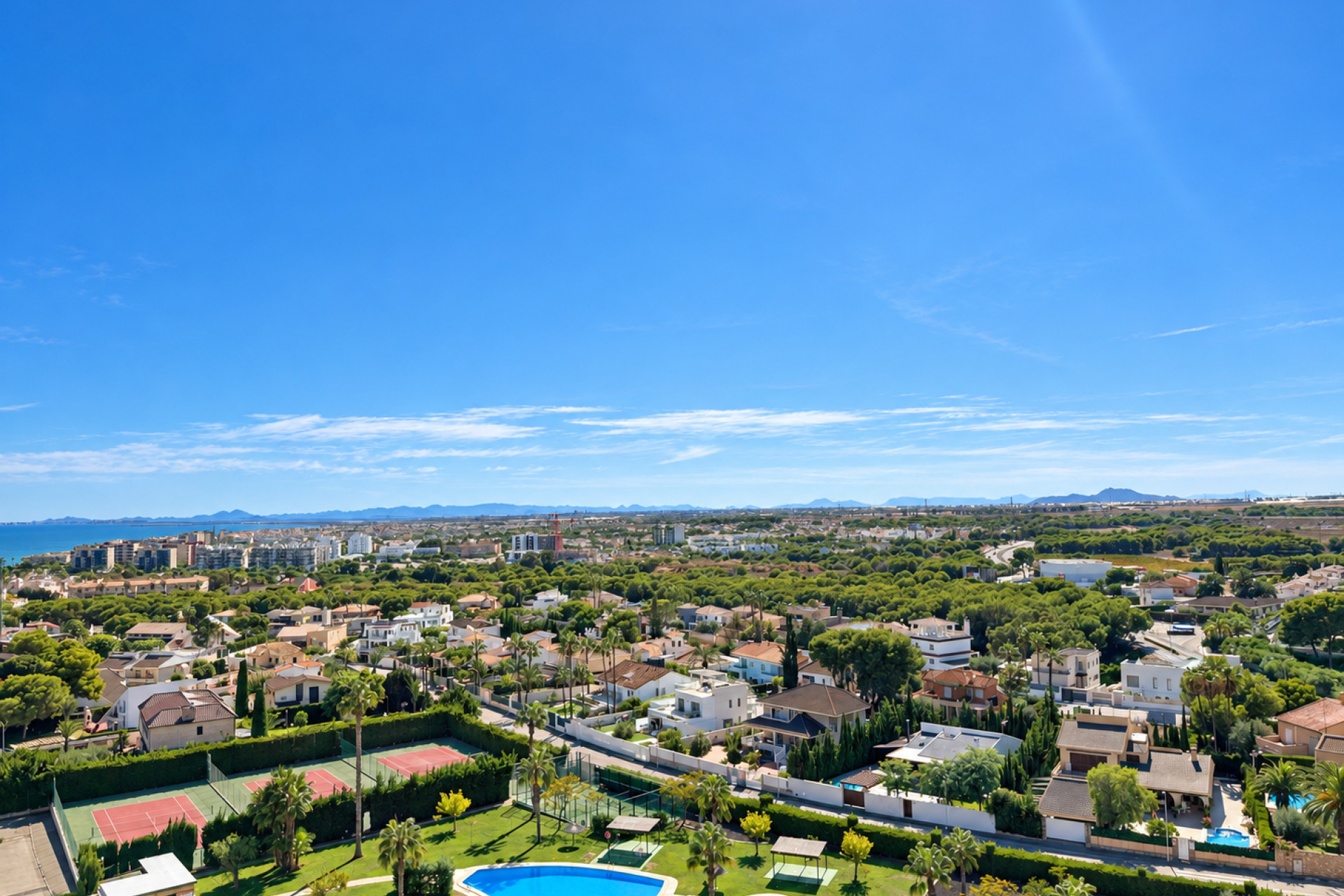 Odsprzedaż - Apartment / Duplex - Orihuela Costa - Campoamor