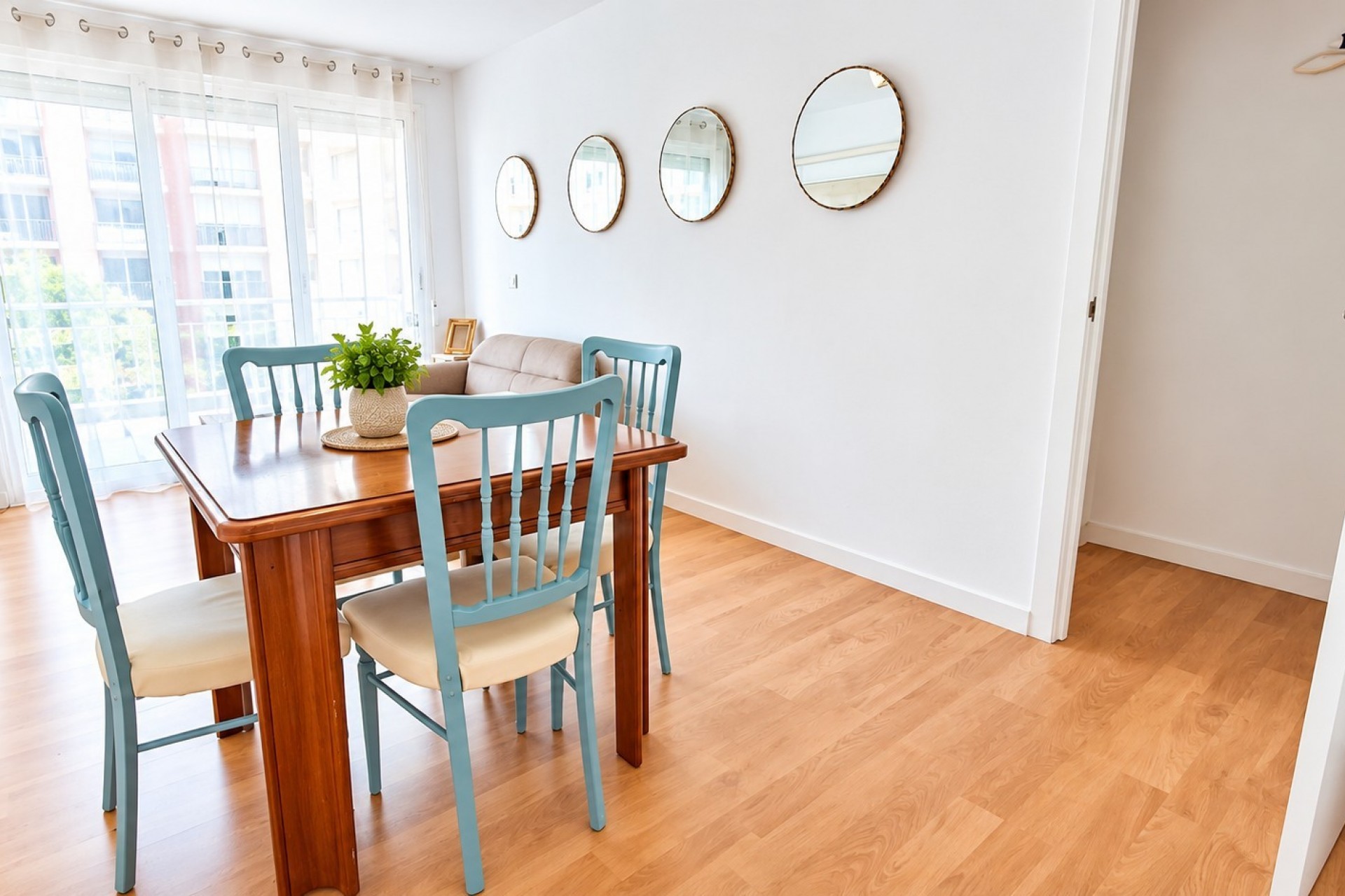 Odsprzedaż - Apartment / Duplex - Torrevieja - Playa de los Locos