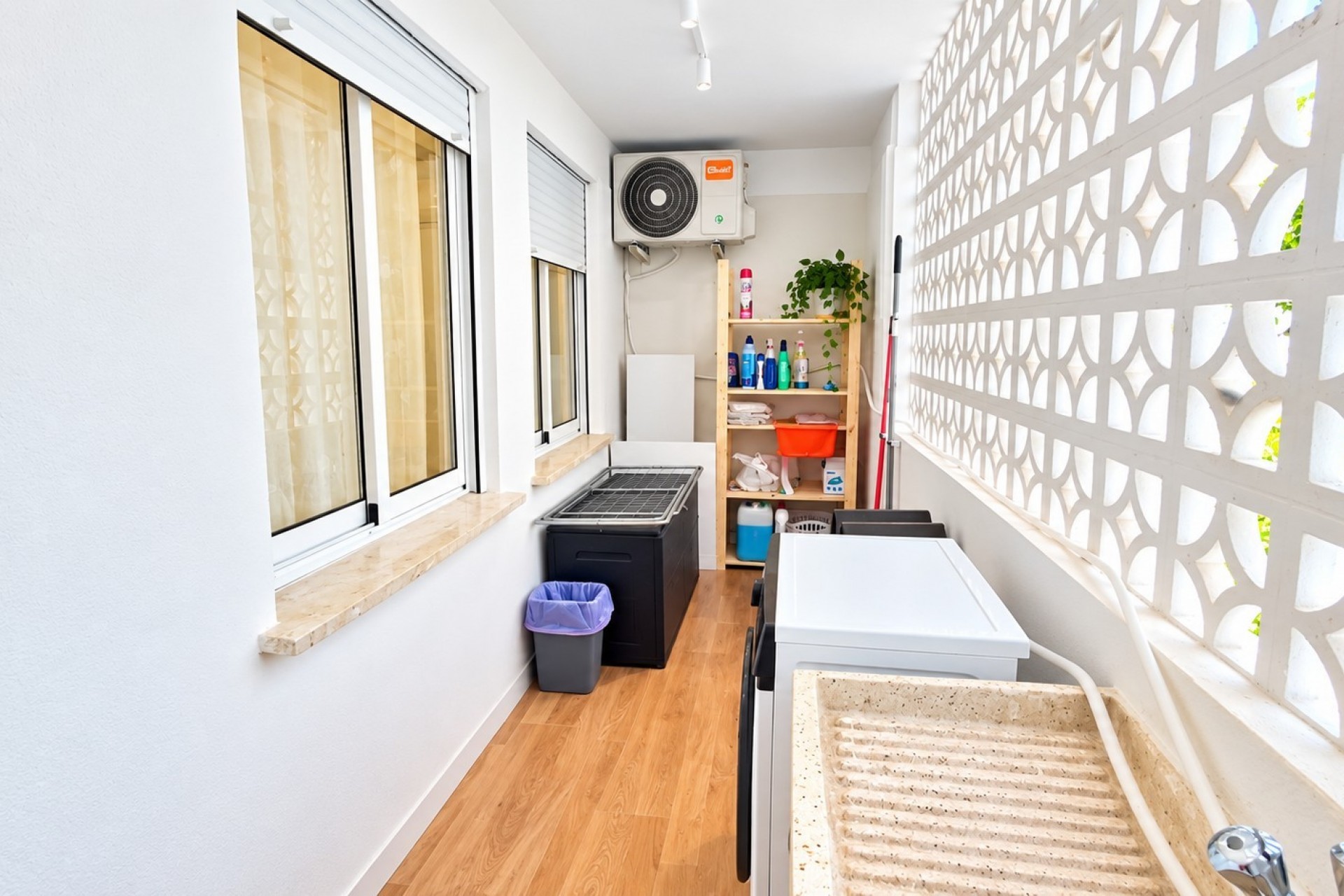 Odsprzedaż - Apartment / Duplex - Torrevieja - Playa de los Locos