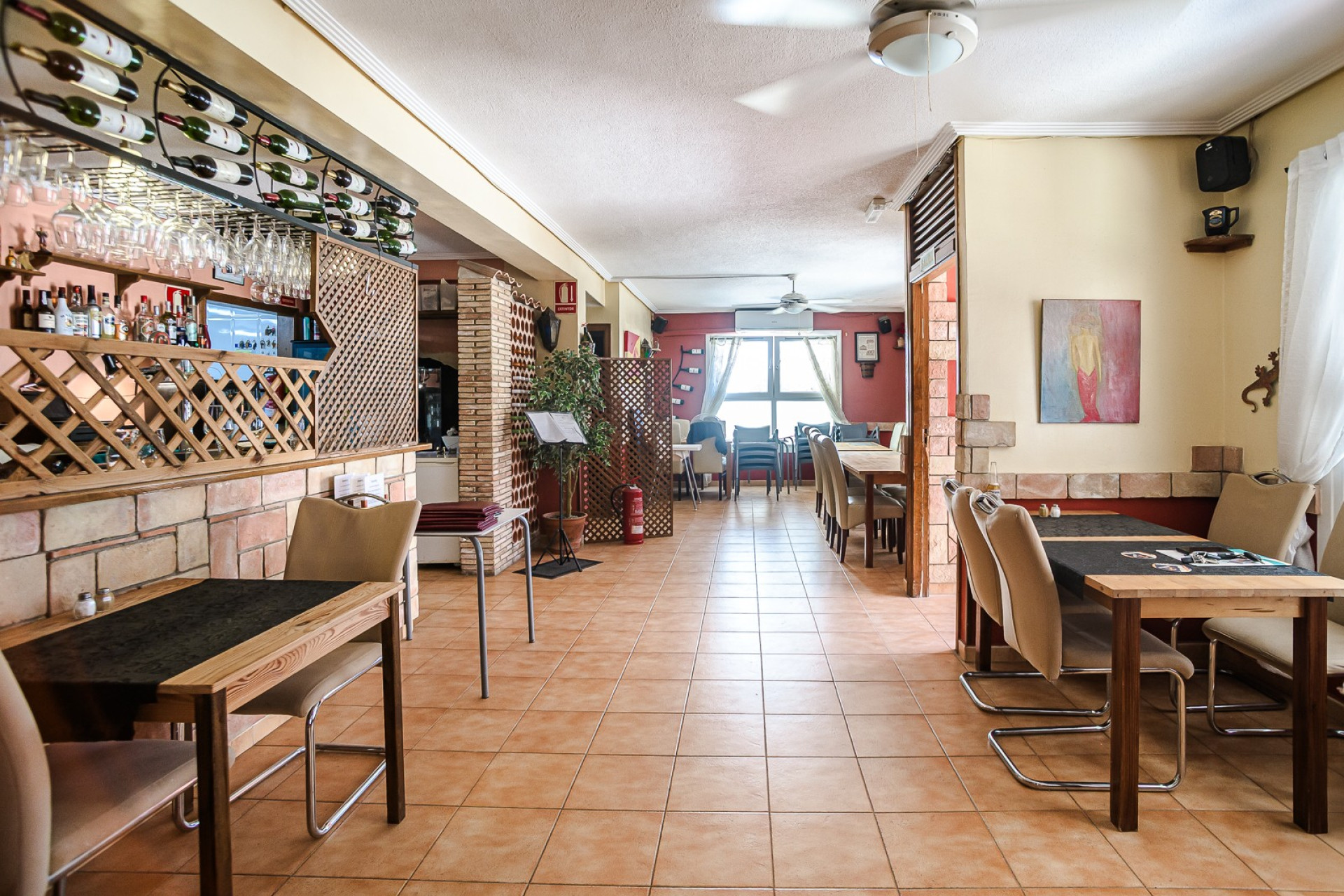 Odsprzedaż - COMMERCIAL PROPERTY - Torrevieja - La Veleta