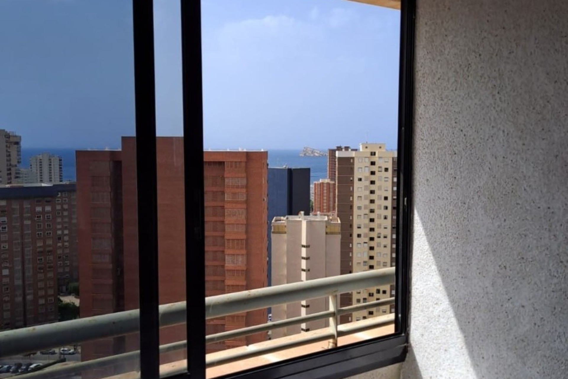 Odsprzedaż - Daszek - Benidorm - Zona de Poniente