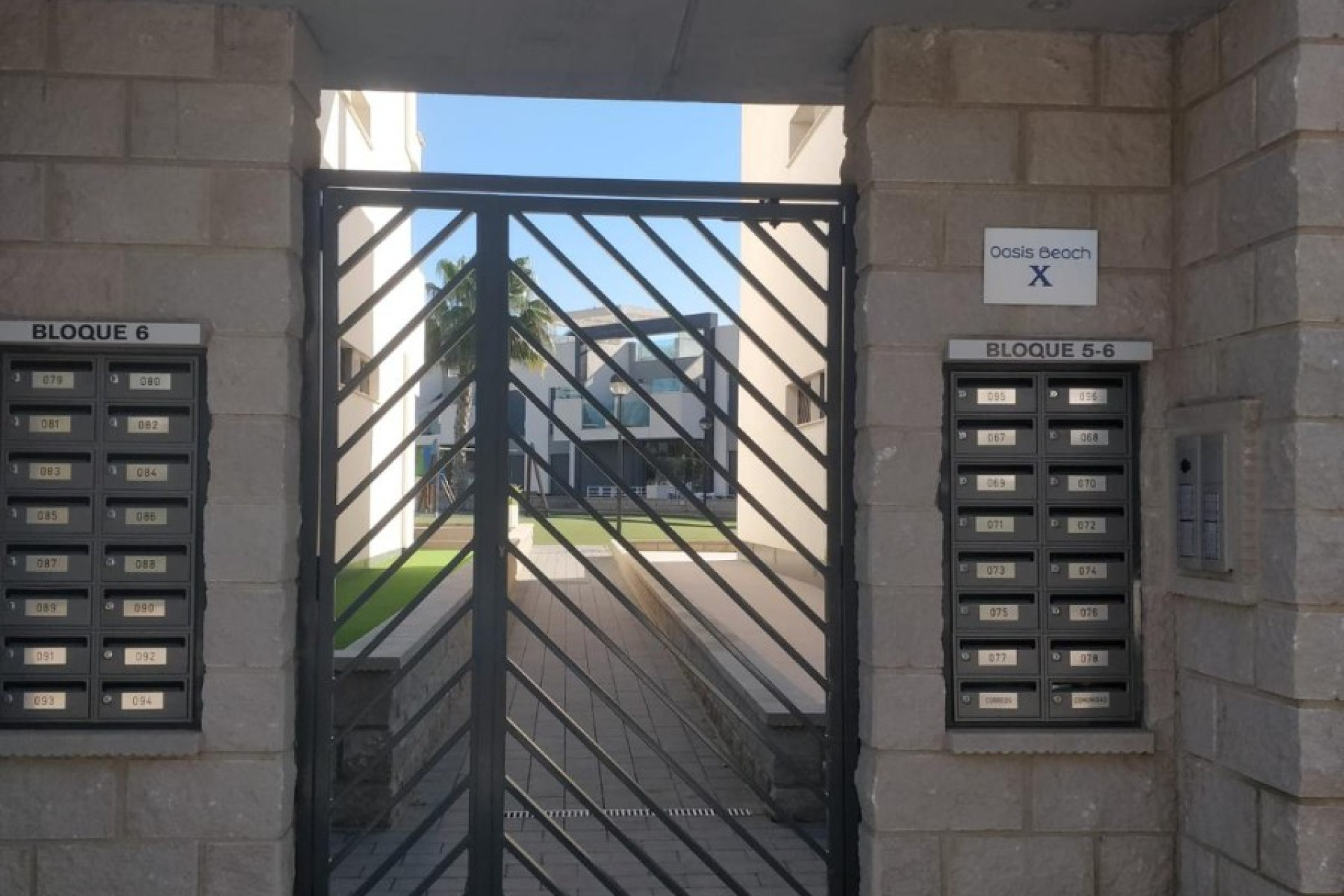 Odsprzedaż - Daszek - El Raso