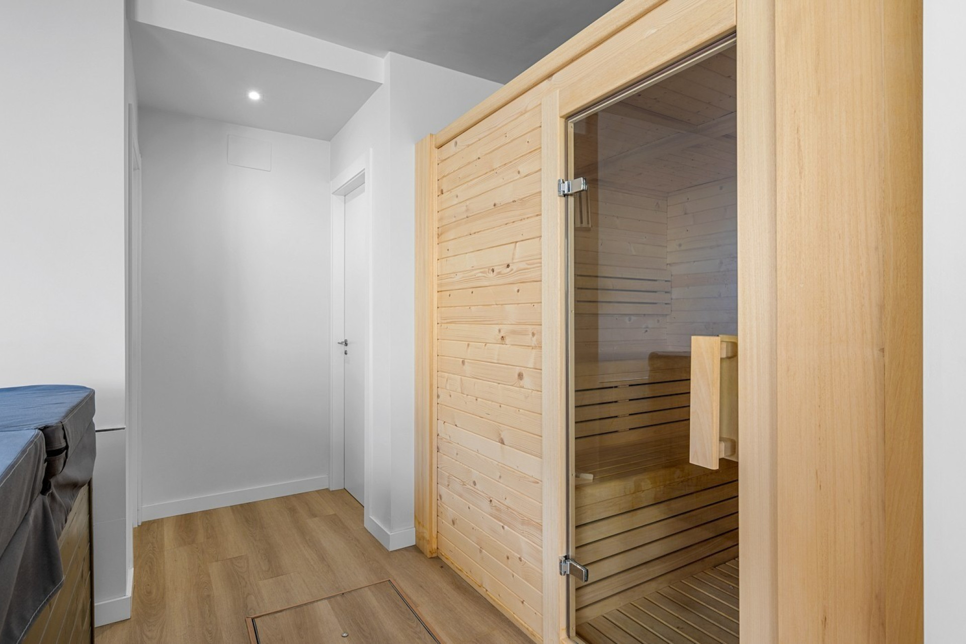 Odsprzedaż - Daszek - Playa Flamenca