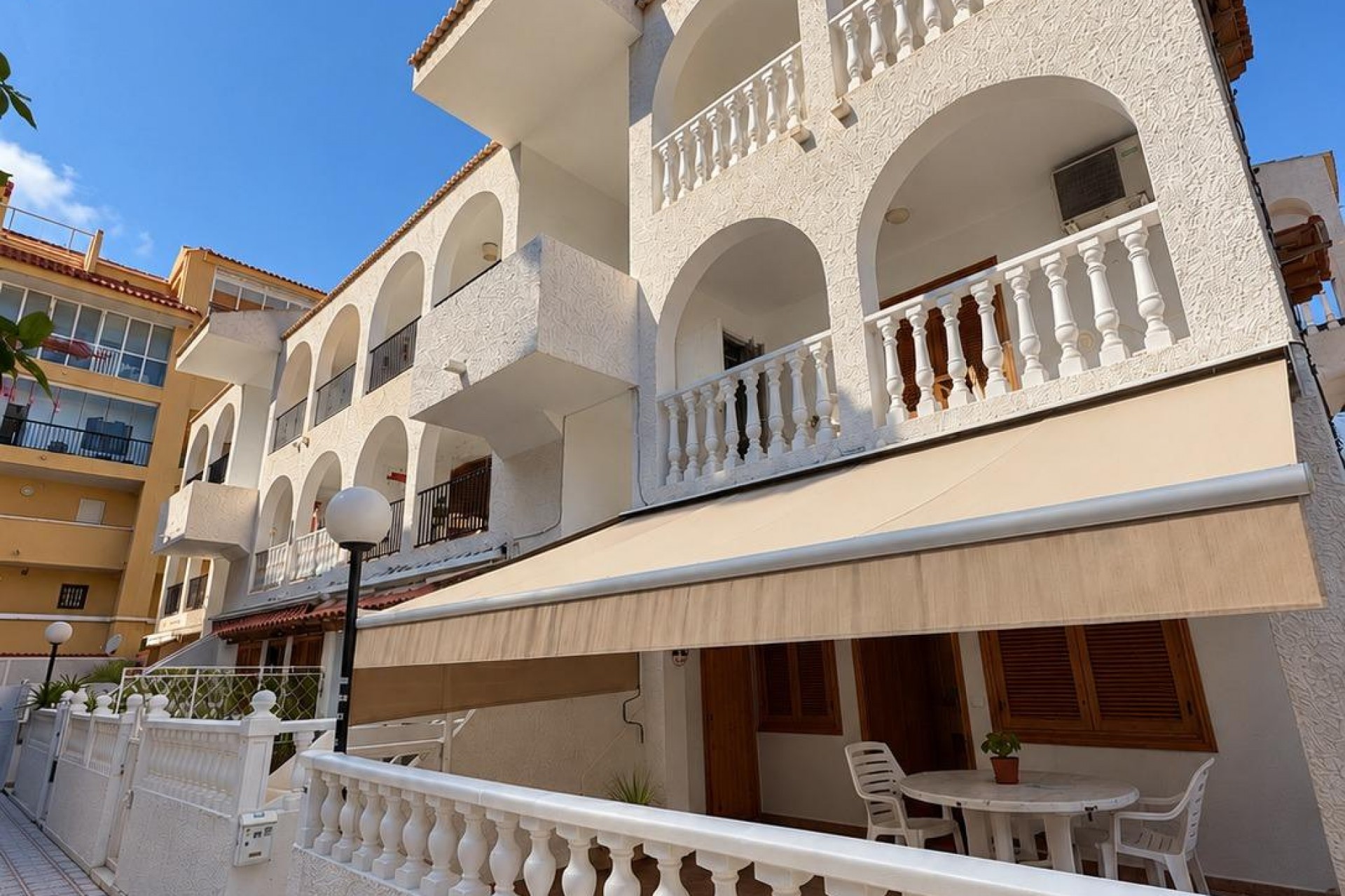 Odsprzedaż - Daszek - Torrevieja - Los Europeos