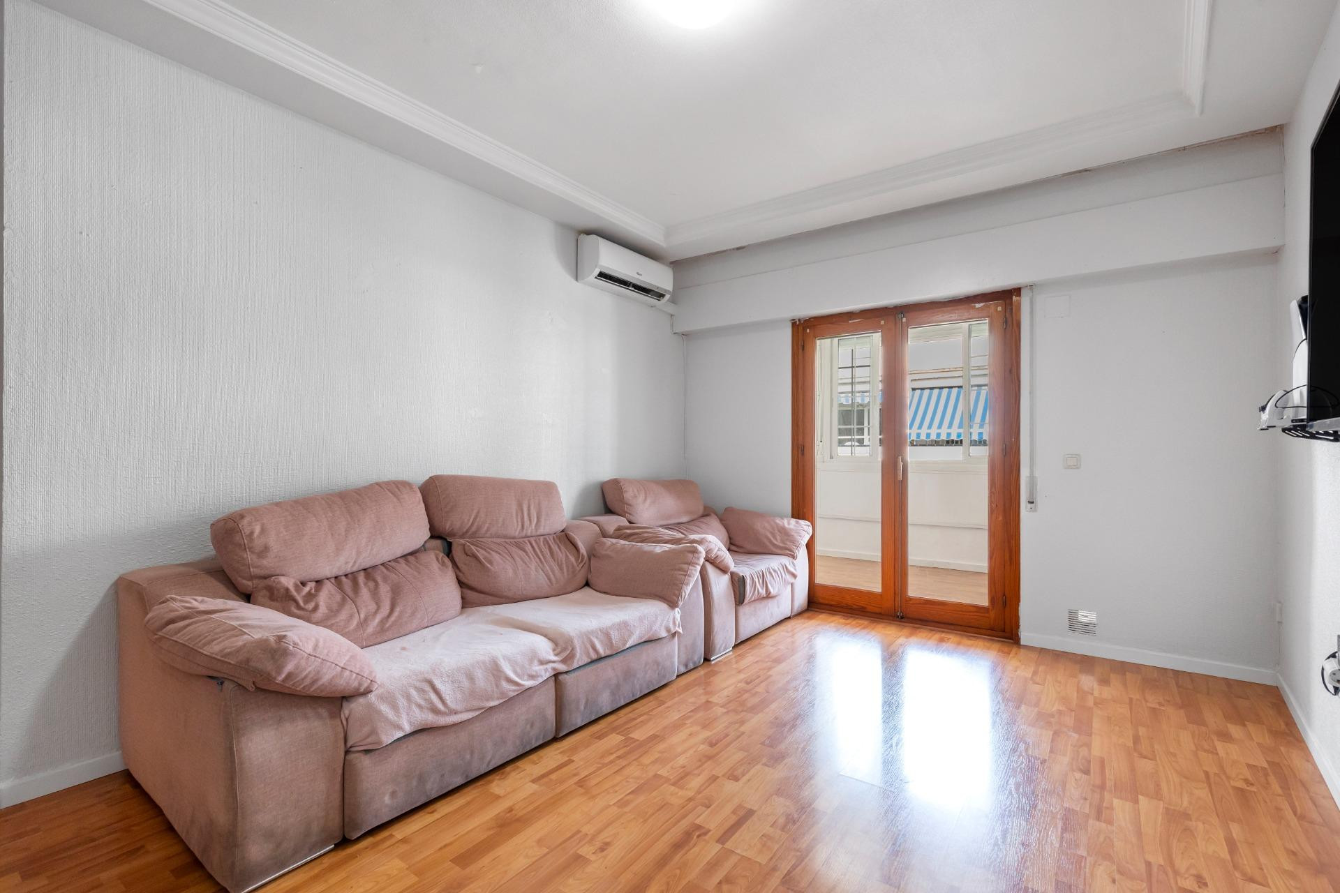Odsprzedaż - Daszek - Torrevieja - Playa del Cura