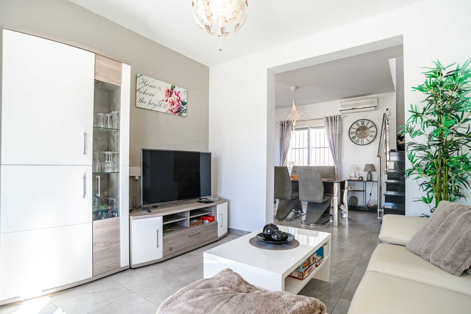 Odsprzedaż - Finca / Nieruchomość wiejska - Algorfa - ALGORFA