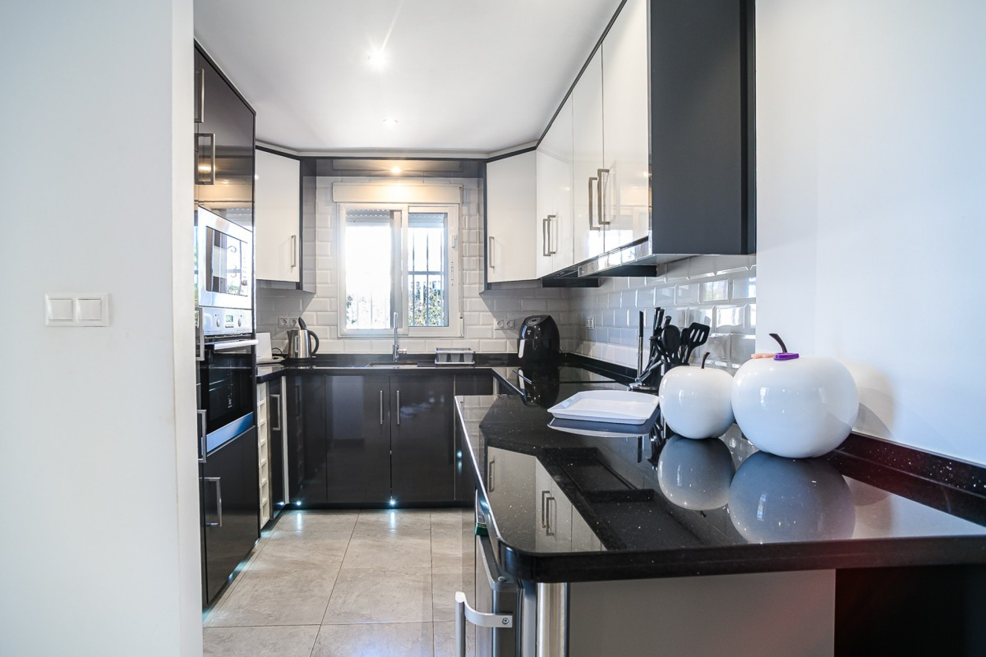 Odsprzedaż - Finca / Nieruchomość wiejska - Algorfa - ALGORFA