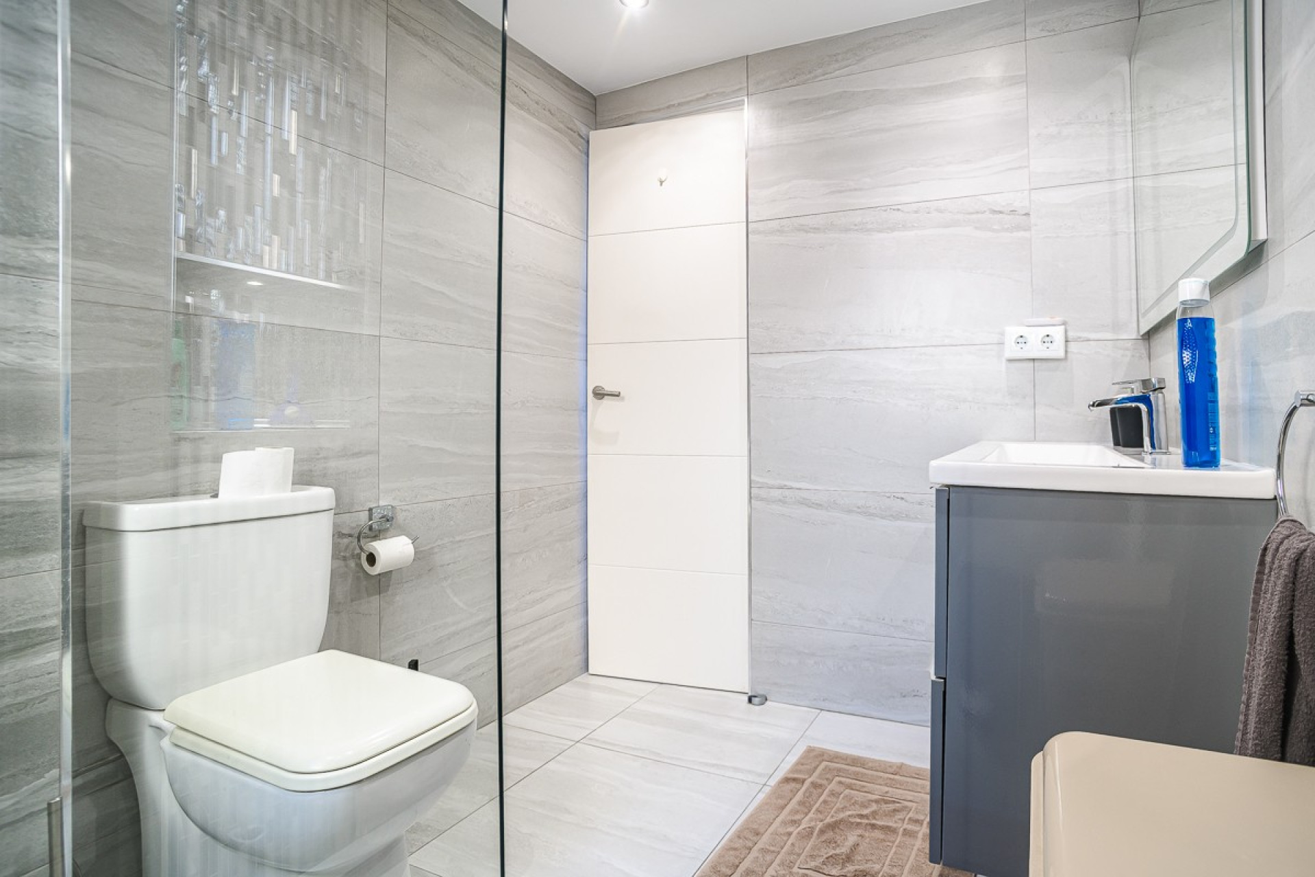 Odsprzedaż - Finca / Nieruchomość wiejska - Algorfa - ALGORFA