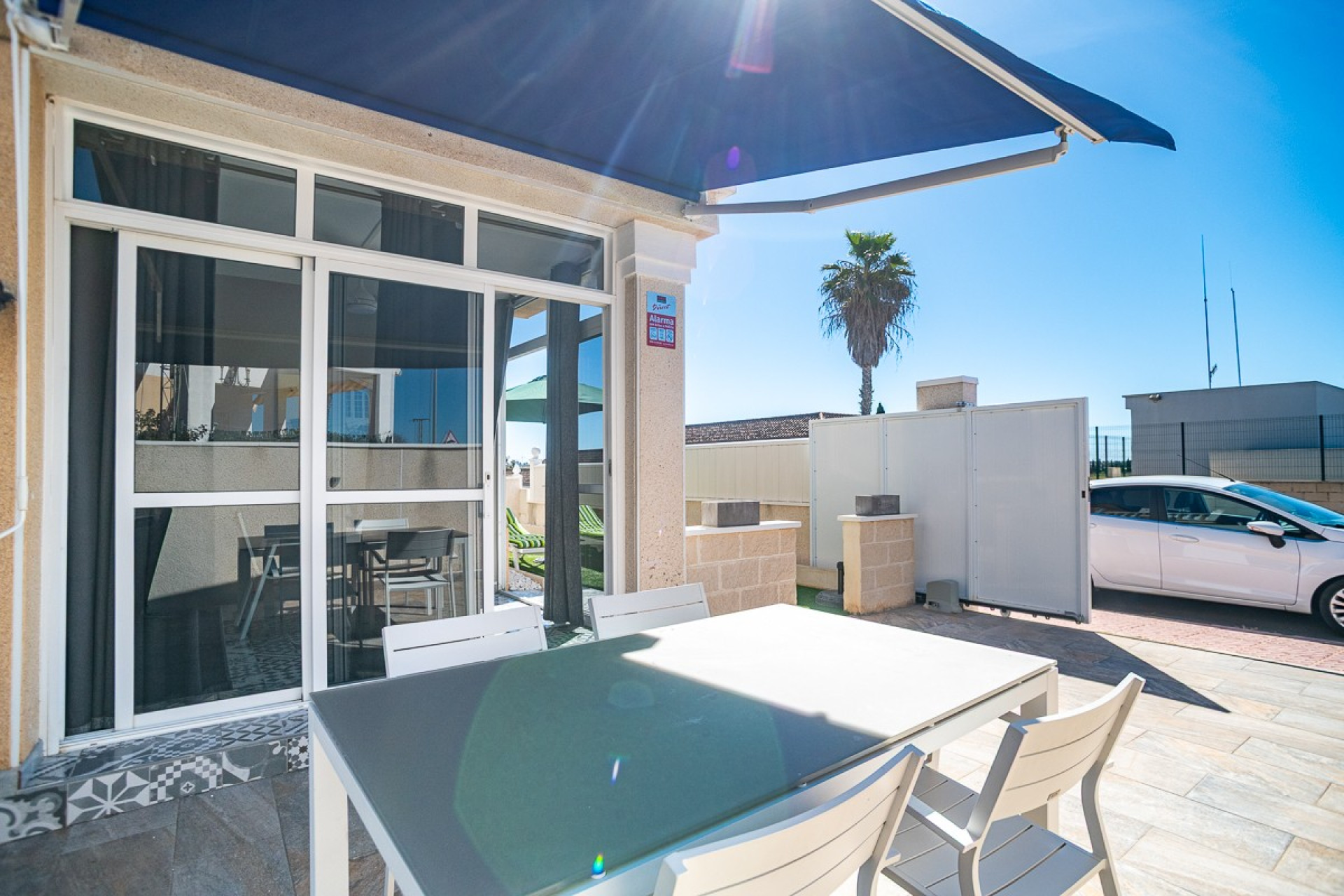 Odsprzedaż - Finca / Nieruchomość wiejska - Algorfa - ALGORFA