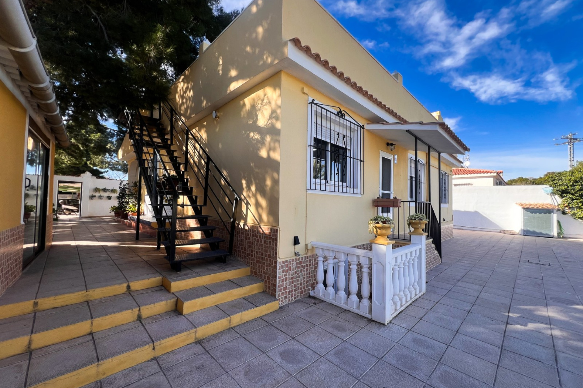 Odsprzedaż - Finca / Nieruchomość wiejska - Alicante - Moralet - Cañada del Fenollar