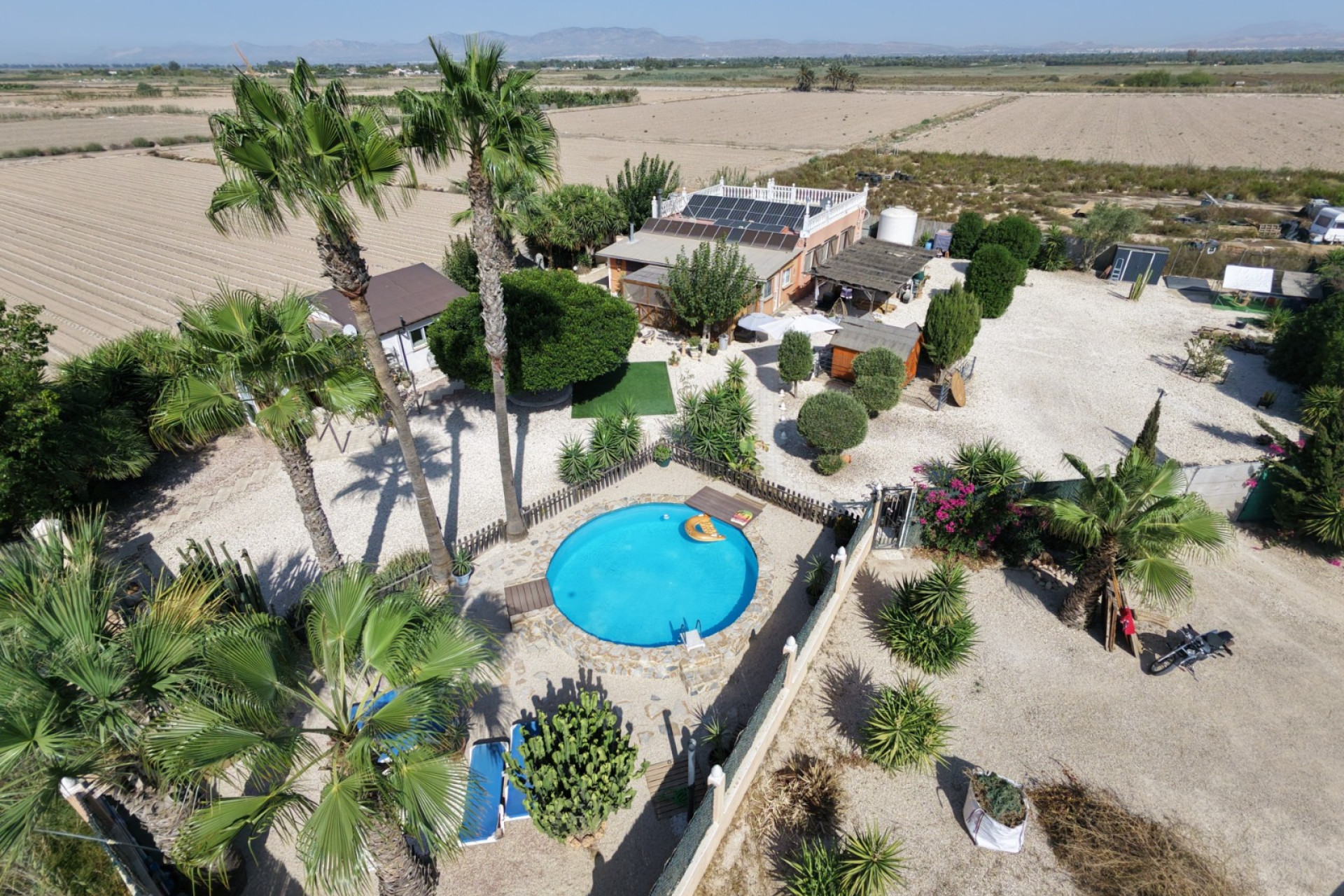 Odsprzedaż - Finca / Nieruchomość wiejska - La Marina - Elche / Elx
