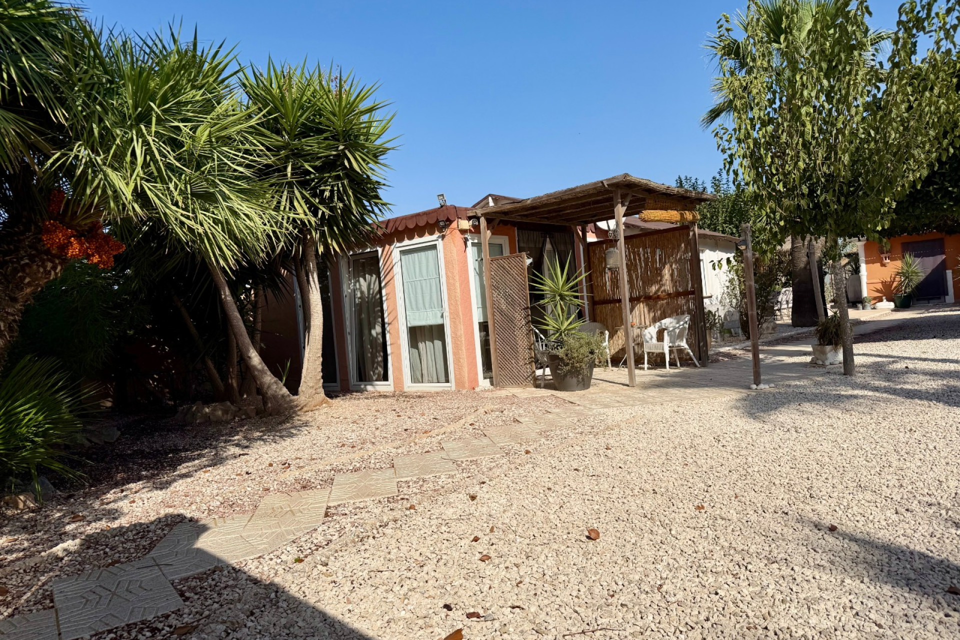 Odsprzedaż - Finca / Nieruchomość wiejska - La Marina - Elche / Elx