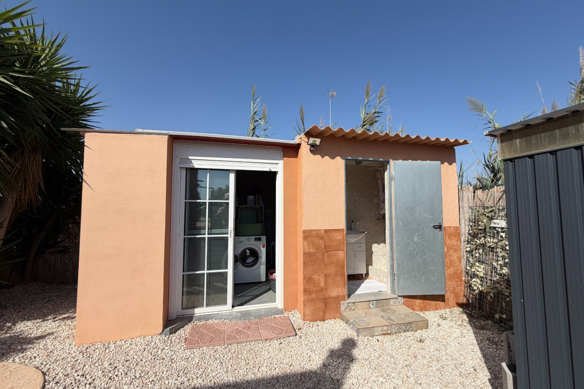 Odsprzedaż - Finca / Nieruchomość wiejska - La Marina - Elche / Elx