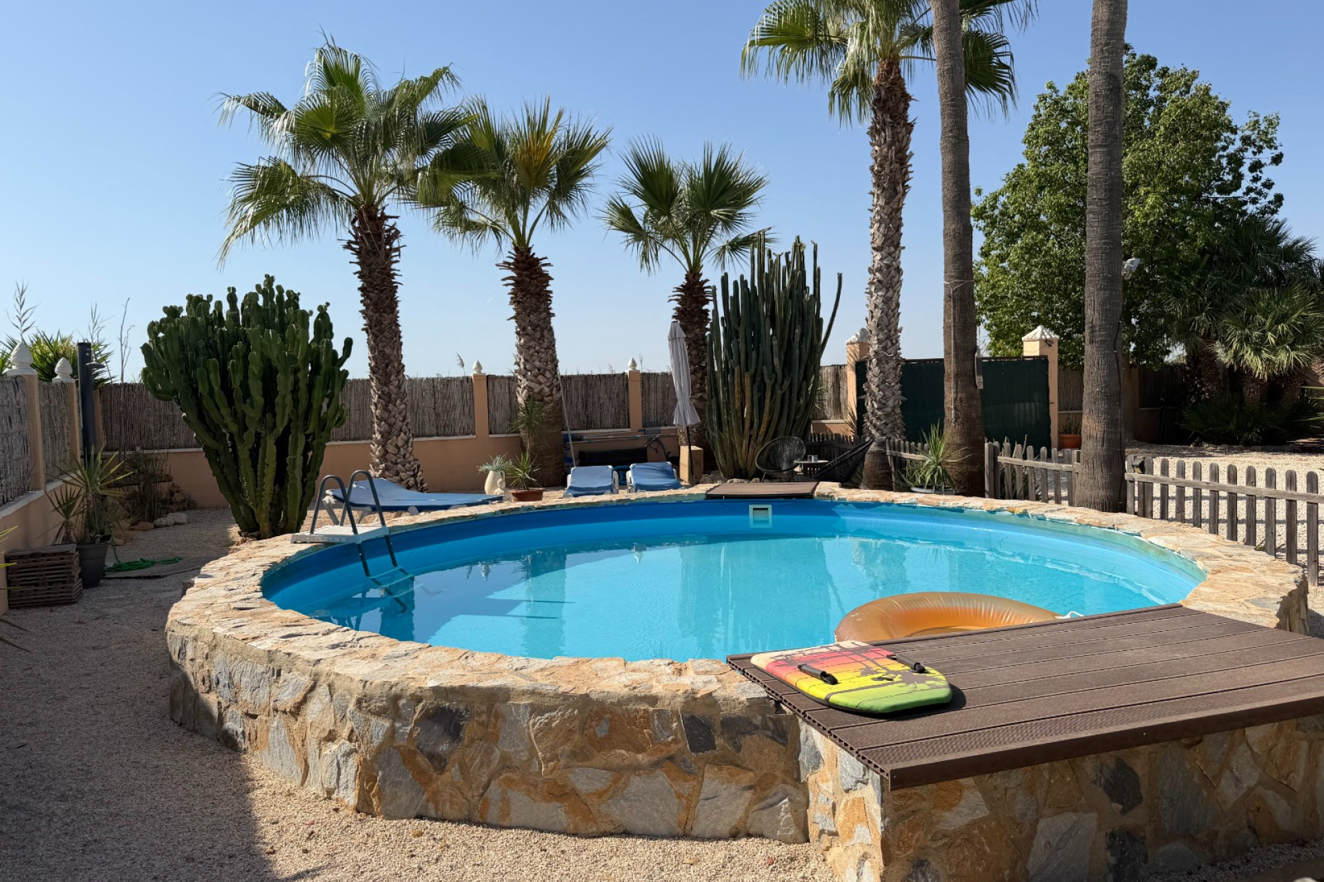 Odsprzedaż - Finca / Nieruchomość wiejska - La Marina - Elche / Elx