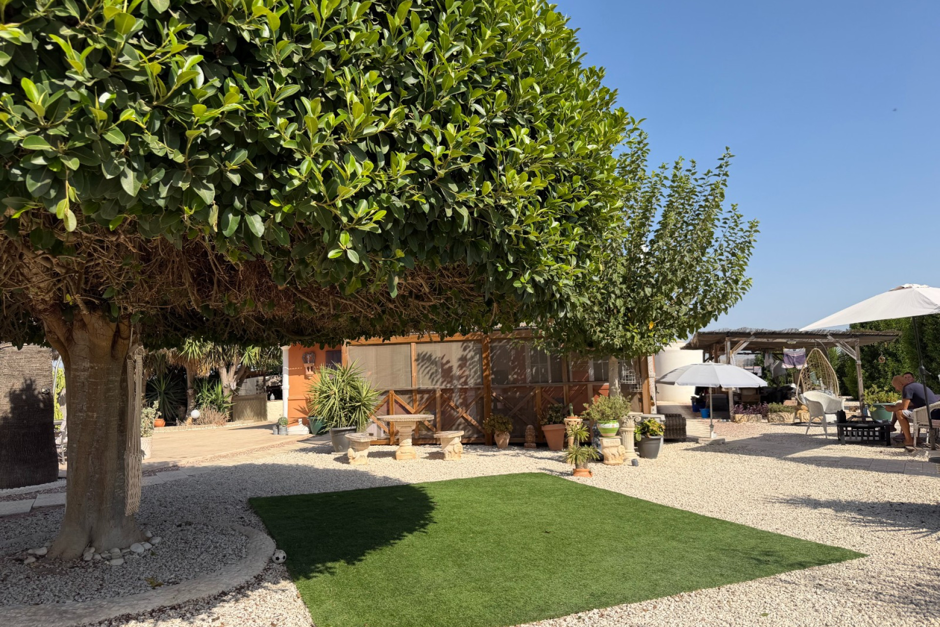 Odsprzedaż - Finca / Nieruchomość wiejska - La Marina - Elche / Elx