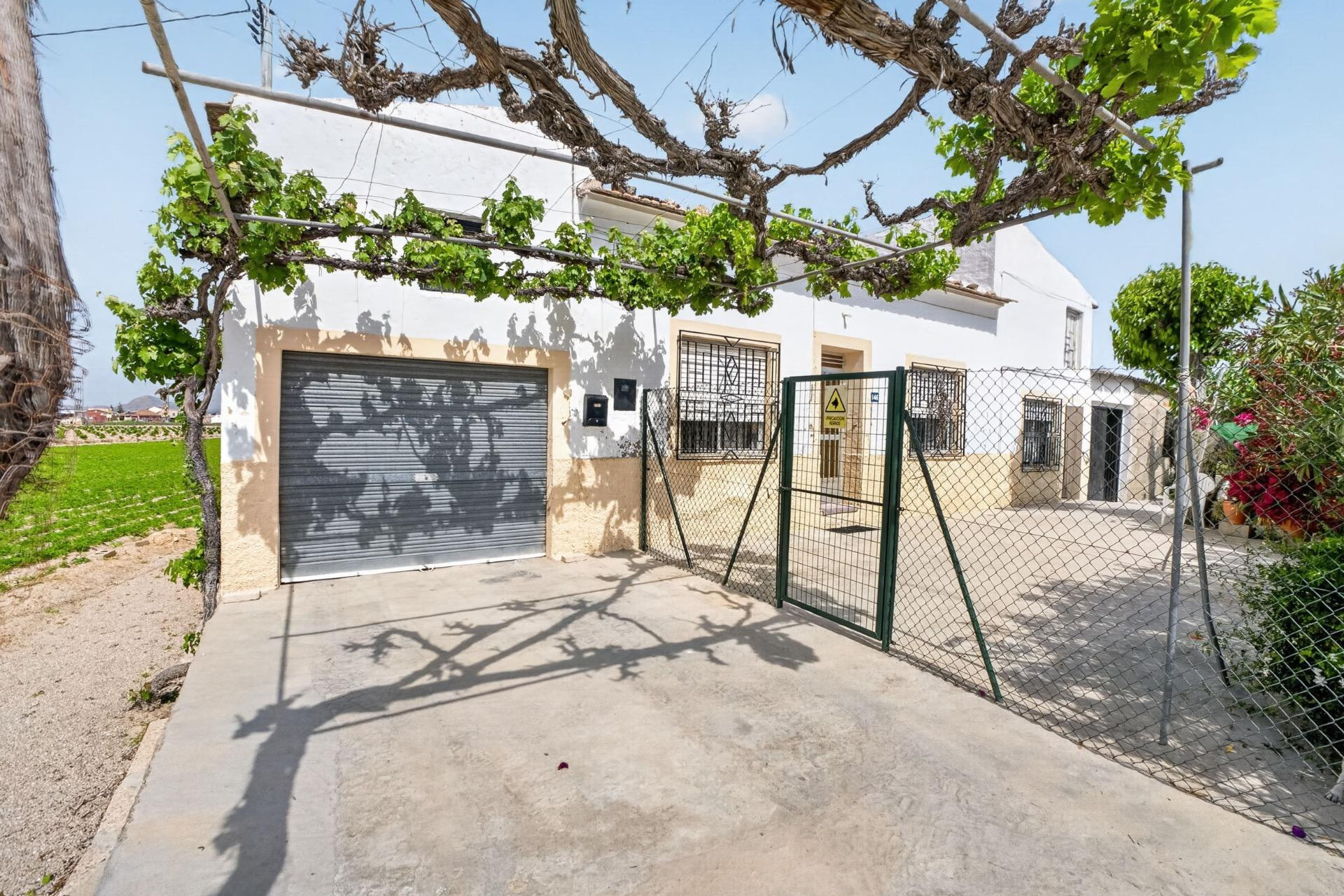 Odsprzedaż - Finca / Nieruchomość wiejska - Orihuela - Desamparados-Hurchillo-Torremendo