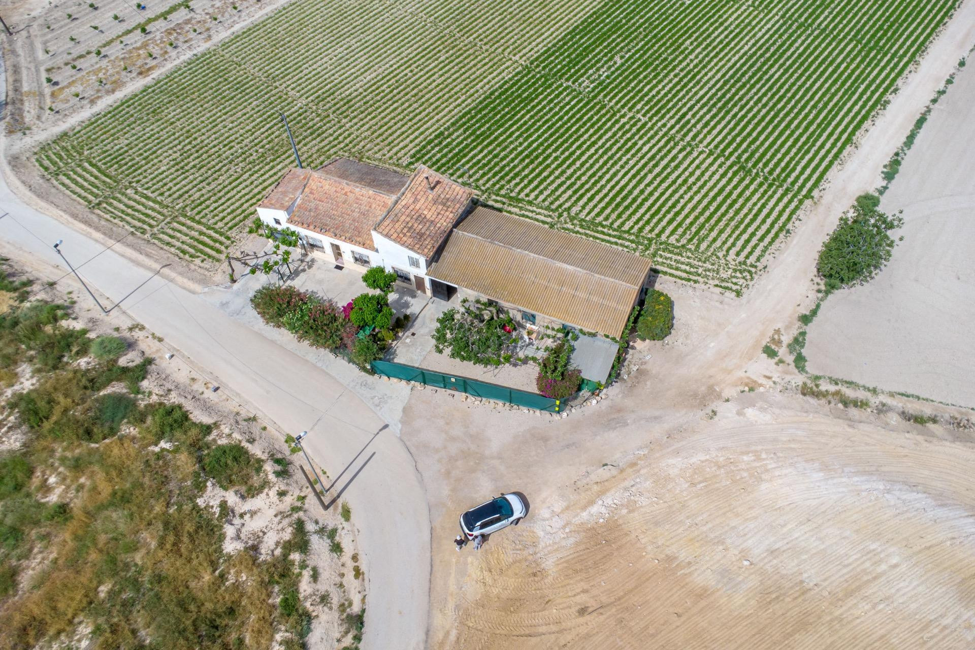 Odsprzedaż - Finca / Nieruchomość wiejska - Orihuela - Desamparados-Hurchillo-Torremendo
