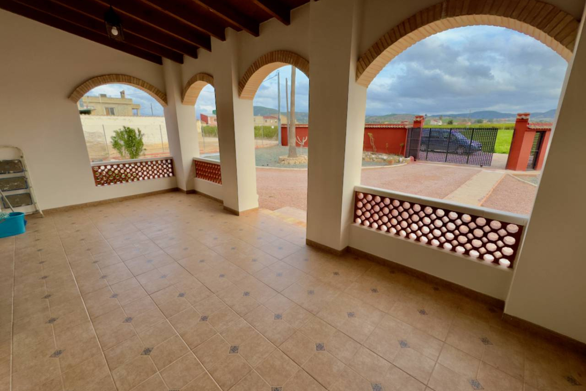 Odsprzedaż - Finca / Nieruchomość wiejska - Orihuela