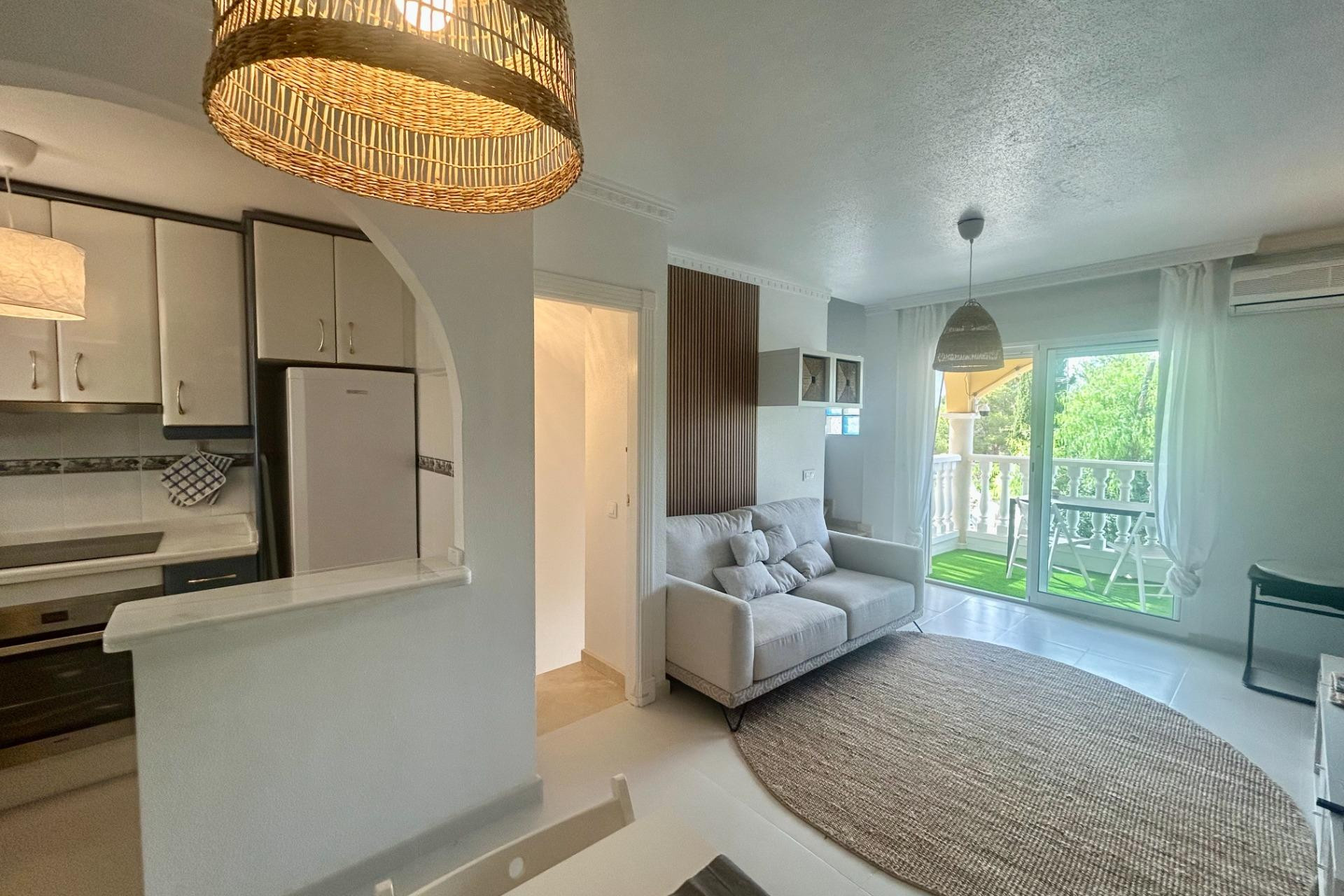 Odsprzedaż - Kamienica - Algorfa - Montemar