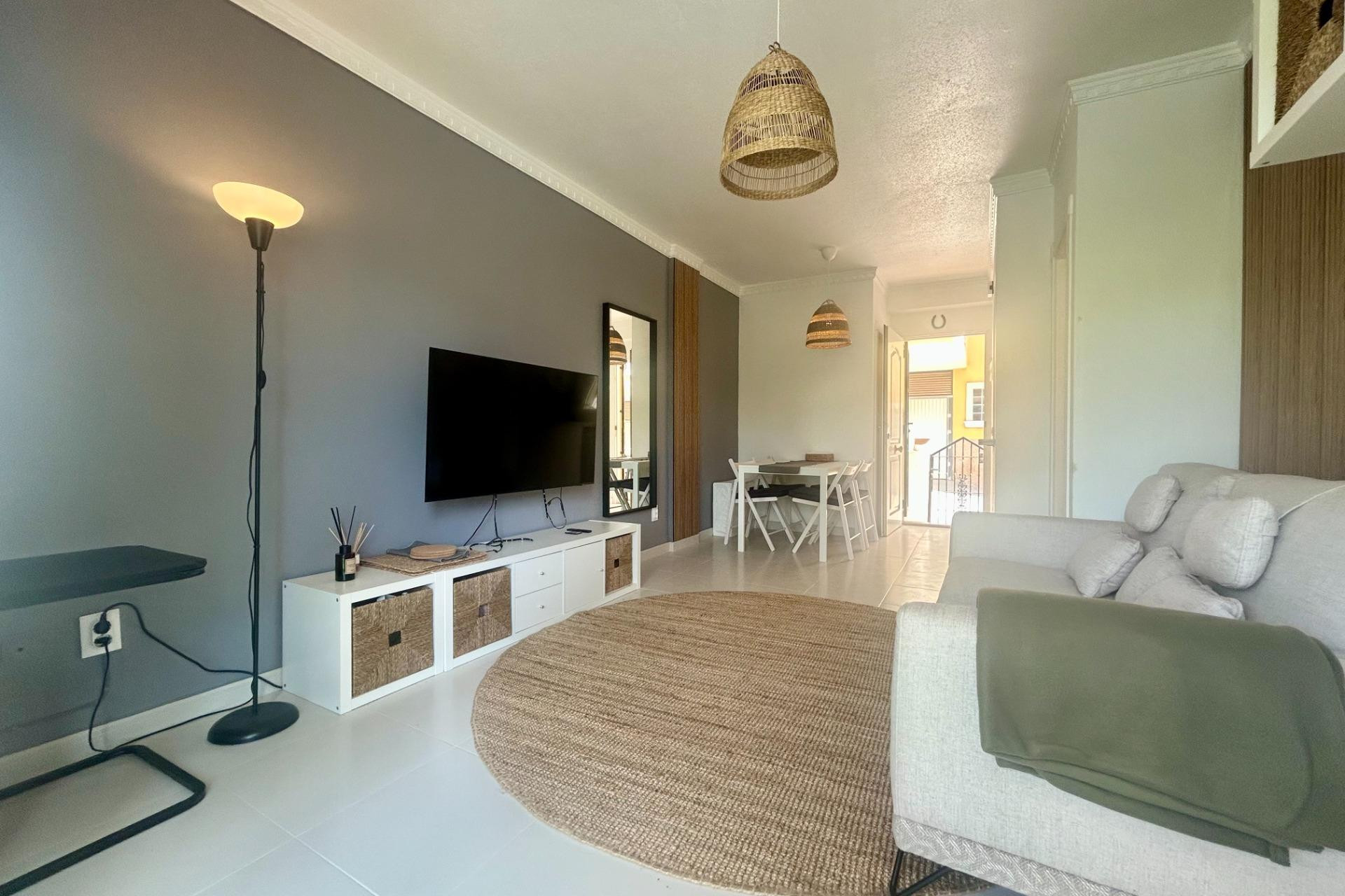 Odsprzedaż - Kamienica - Algorfa - Montemar