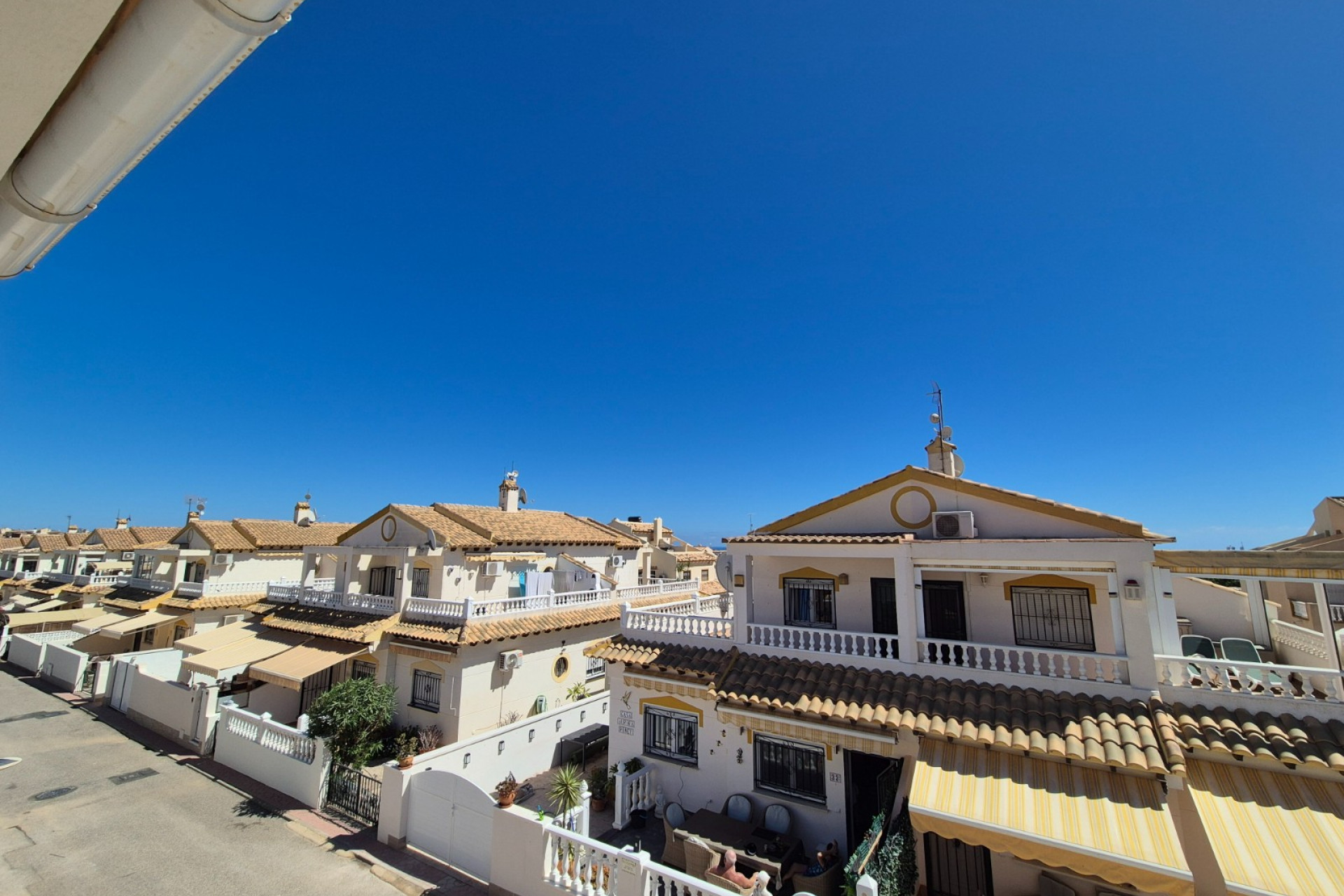 Odsprzedaż - Kamienica - Alicante - La Florida