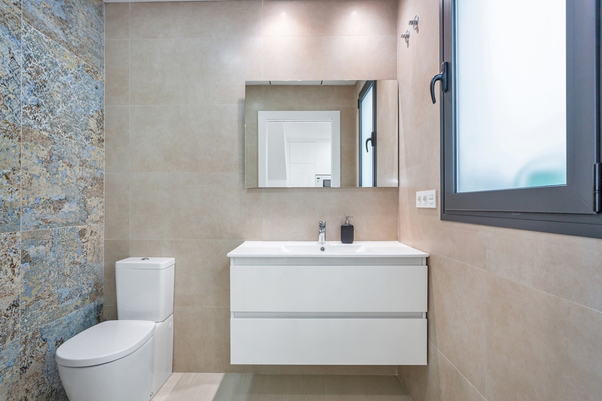 Odsprzedaż - Kamienica - Ciudad Quesada - Costa Blanca