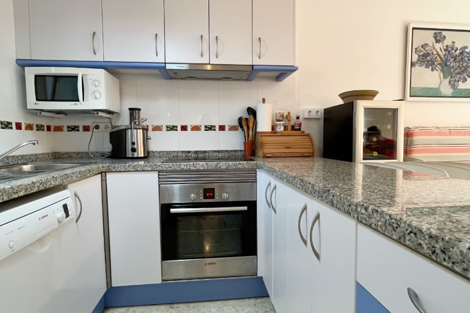 Odsprzedaż - Kamienica - Denia - Les Marines - Las Marinas