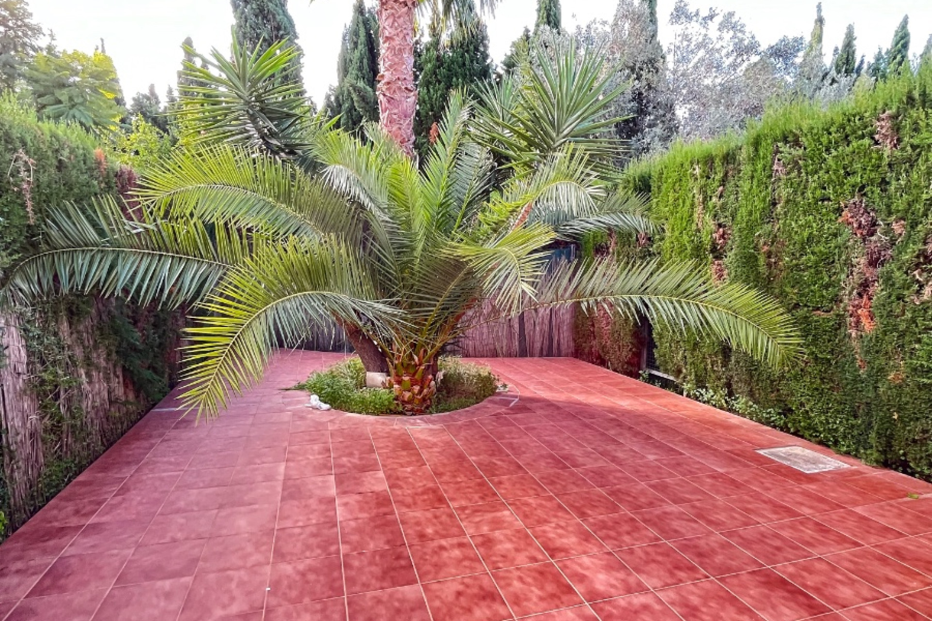 Odsprzedaż - Kamienica - Denia - Les Marines - Las Marinas