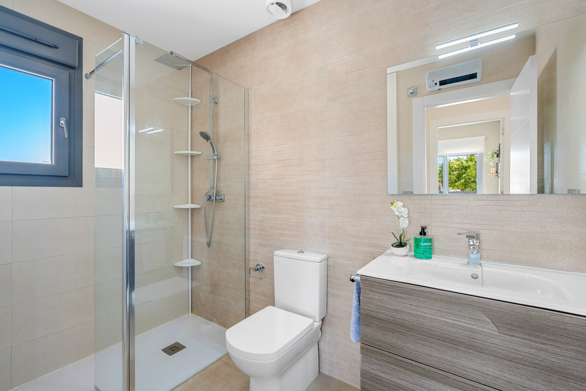 Odsprzedaż - Kamienica - Formentera del Segura