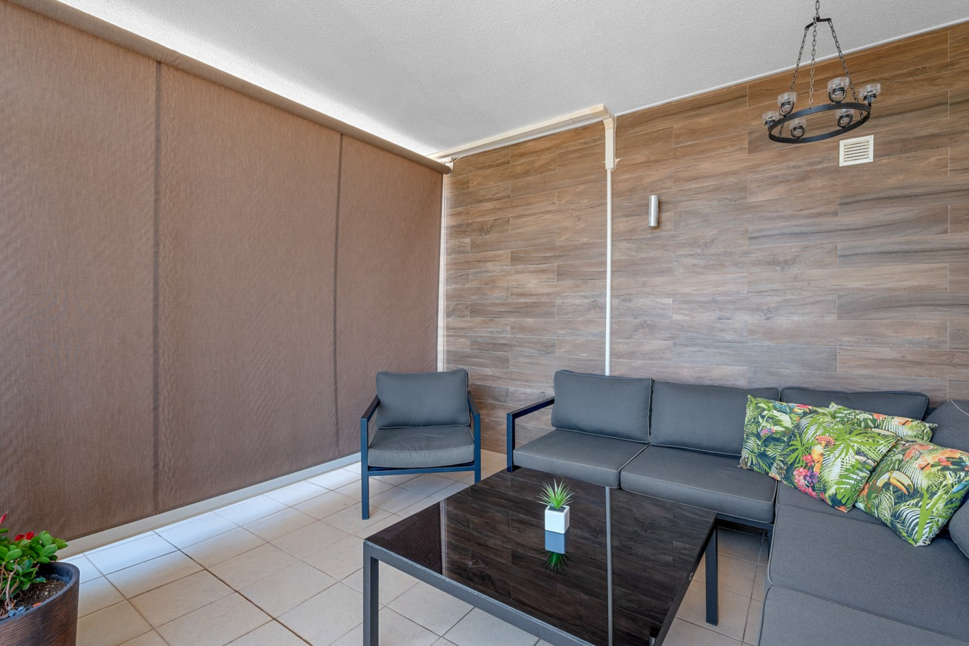 Odsprzedaż - Kamienica - Formentera del Segura