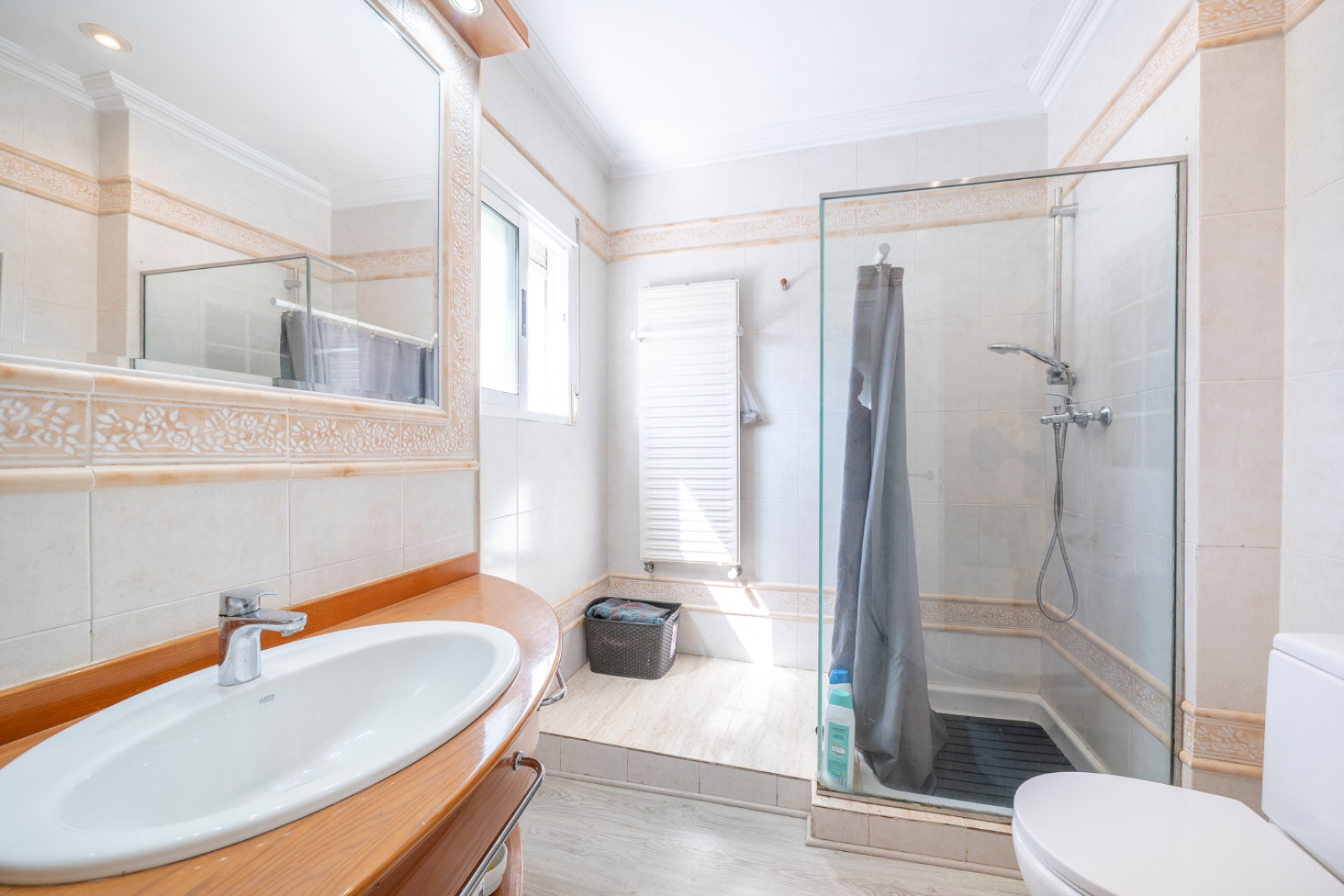 Odsprzedaż - Kamienica - Guardamar del Segura - El Moncayo