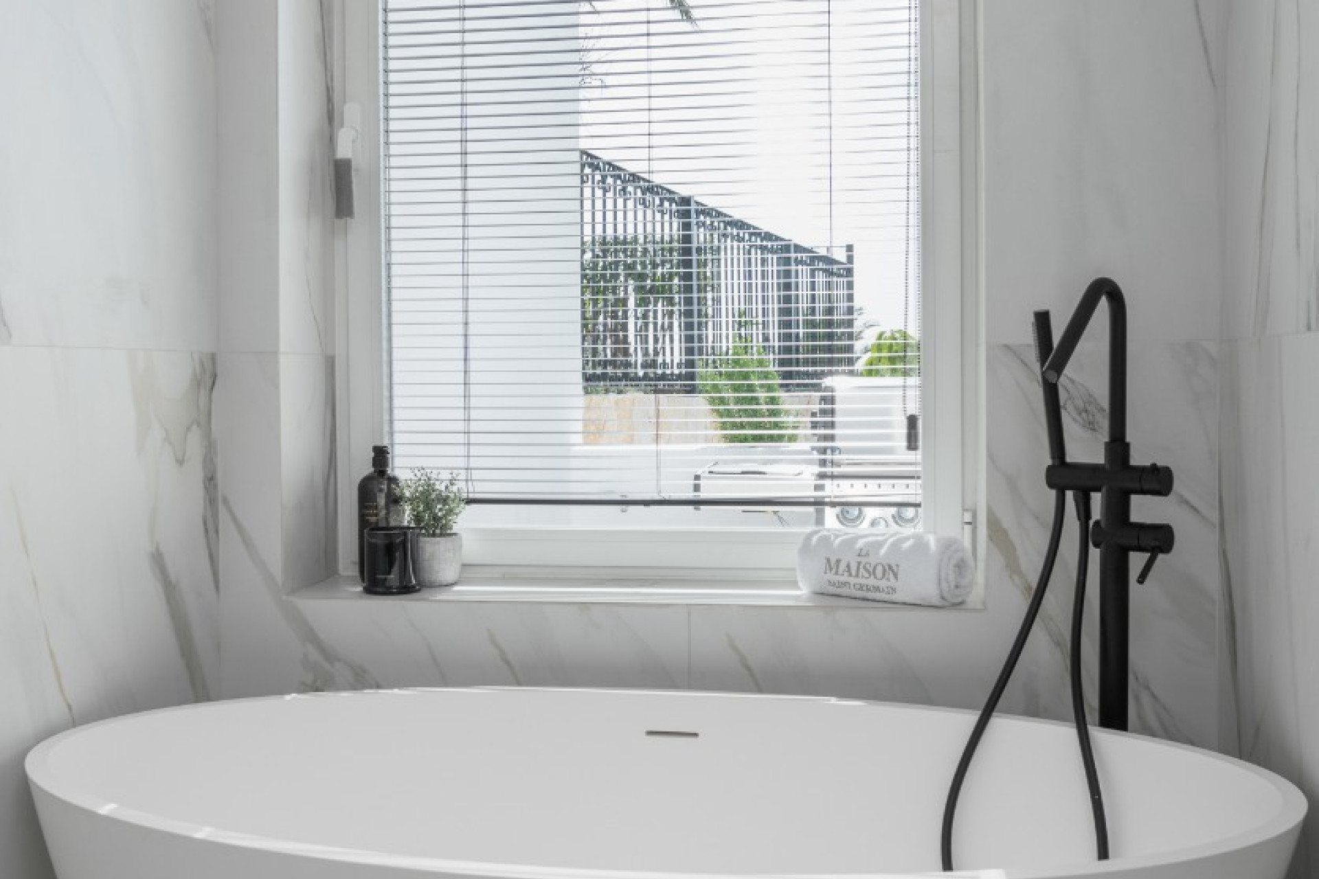 Odsprzedaż - Kamienica - Marbella - Golden Mile