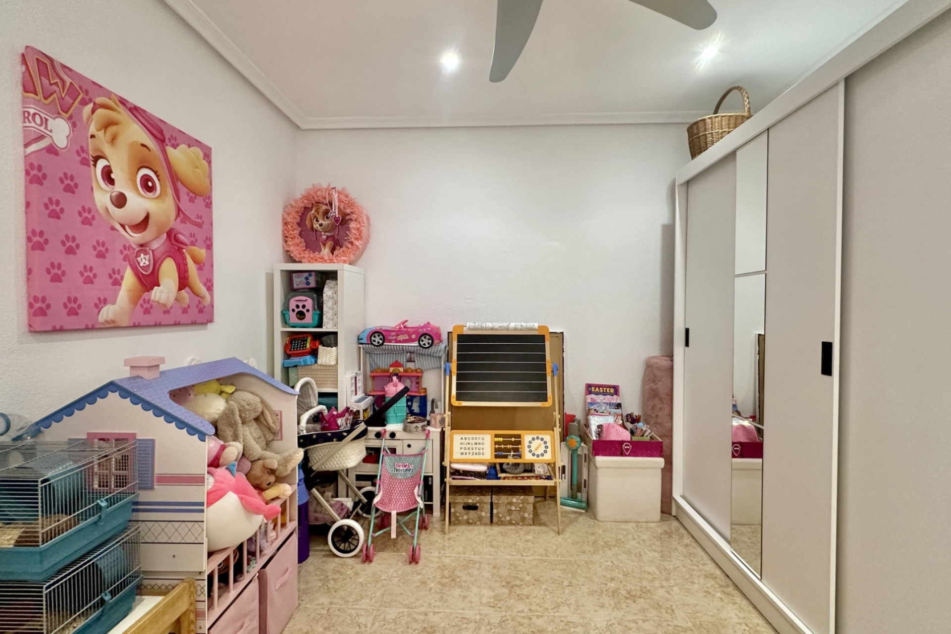 Odsprzedaż - Kamienica - Orihuela Costa - La Florida