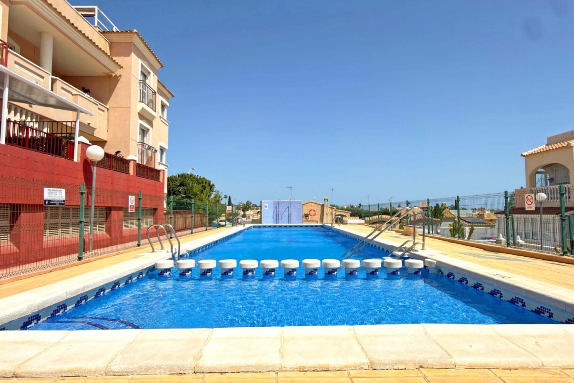 Odsprzedaż - Kamienica - Orihuela Costa - La Florida