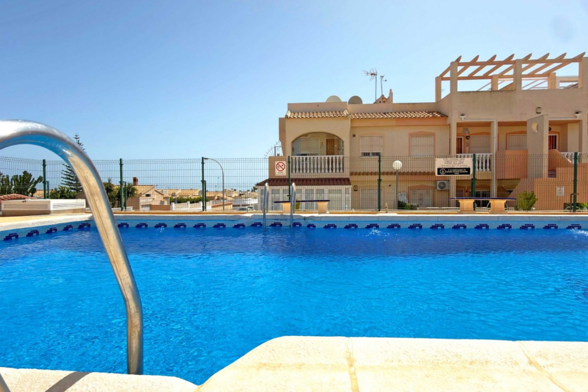 Odsprzedaż - Kamienica - Orihuela Costa - La Florida