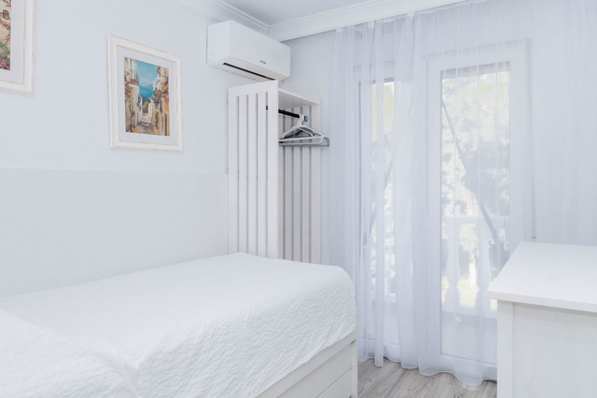 Odsprzedaż - Kamienica - Orihuela Costa - La Zenia