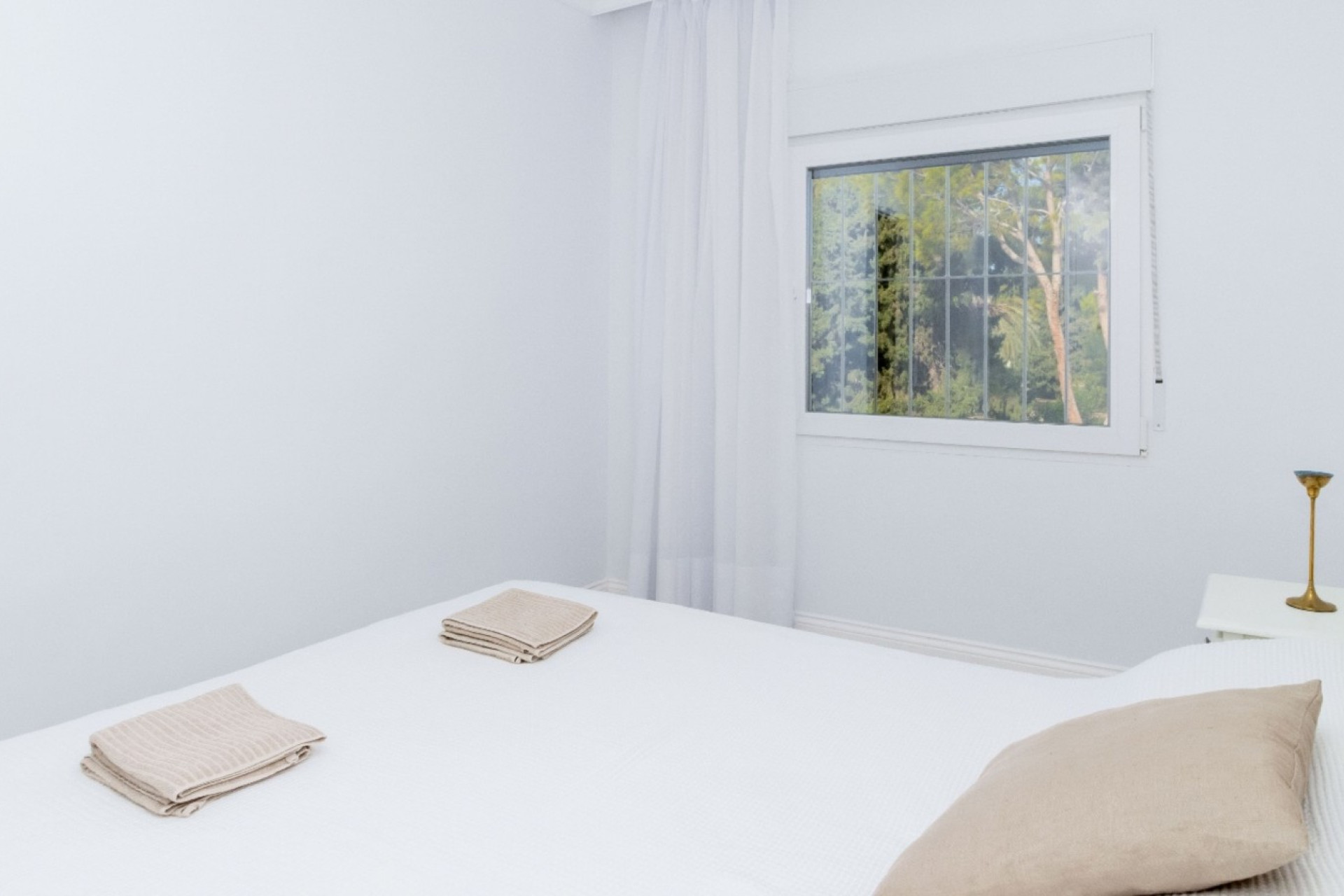 Odsprzedaż - Kamienica - Orihuela Costa - La Zenia