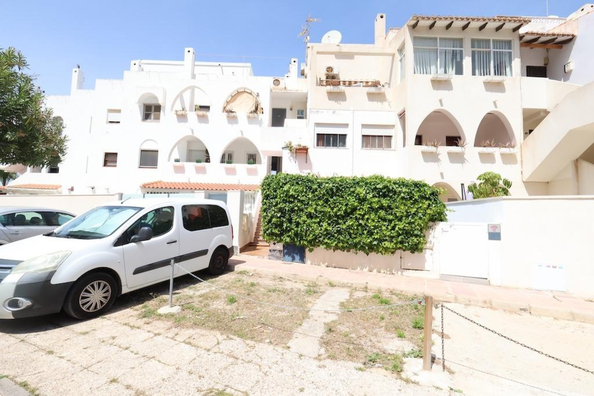 Odsprzedaż - Kamienica - Orihuela Costa - La Zenia