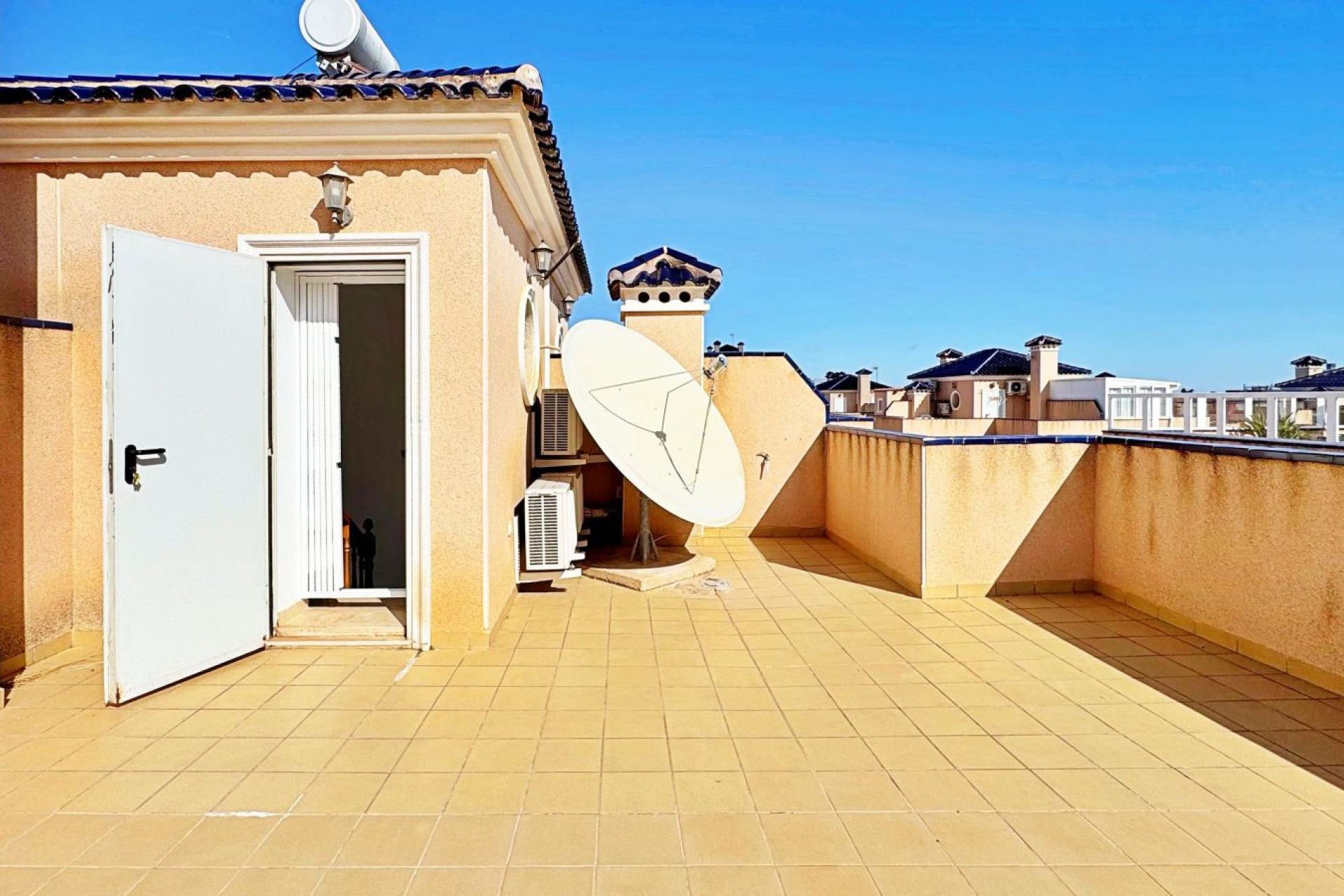 Odsprzedaż - Kamienica - Orihuela Costa - Villamartín